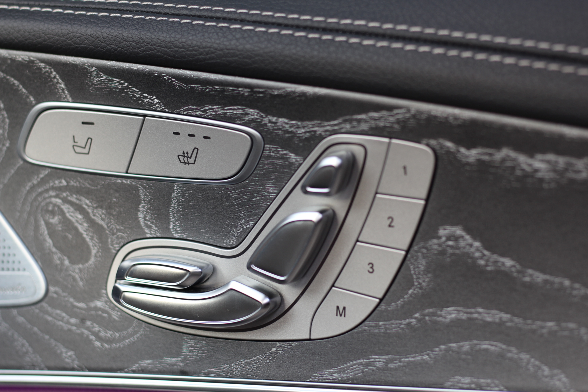 2019 (68) Mercedes-Benz CLS 3.0 CLS350d AMG Line (Premium Plus) G-Tronic 4MATIC (s/s) 4dr