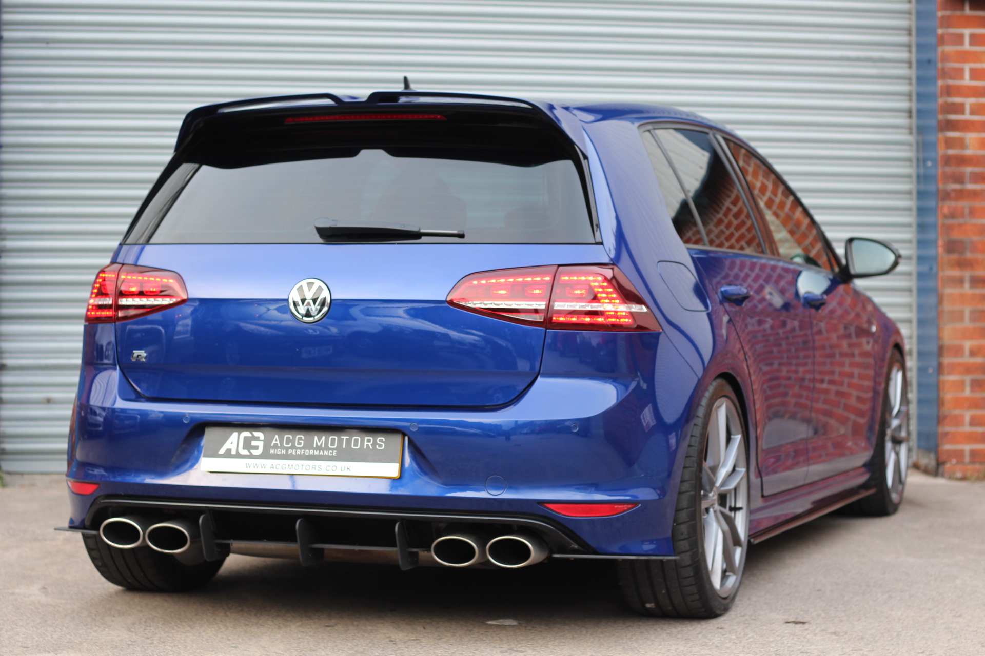 2015 (65) Volkswagen Golf 2.0 TSI BlueMotion Tech R DSG 4Motion (s/s) 5dr