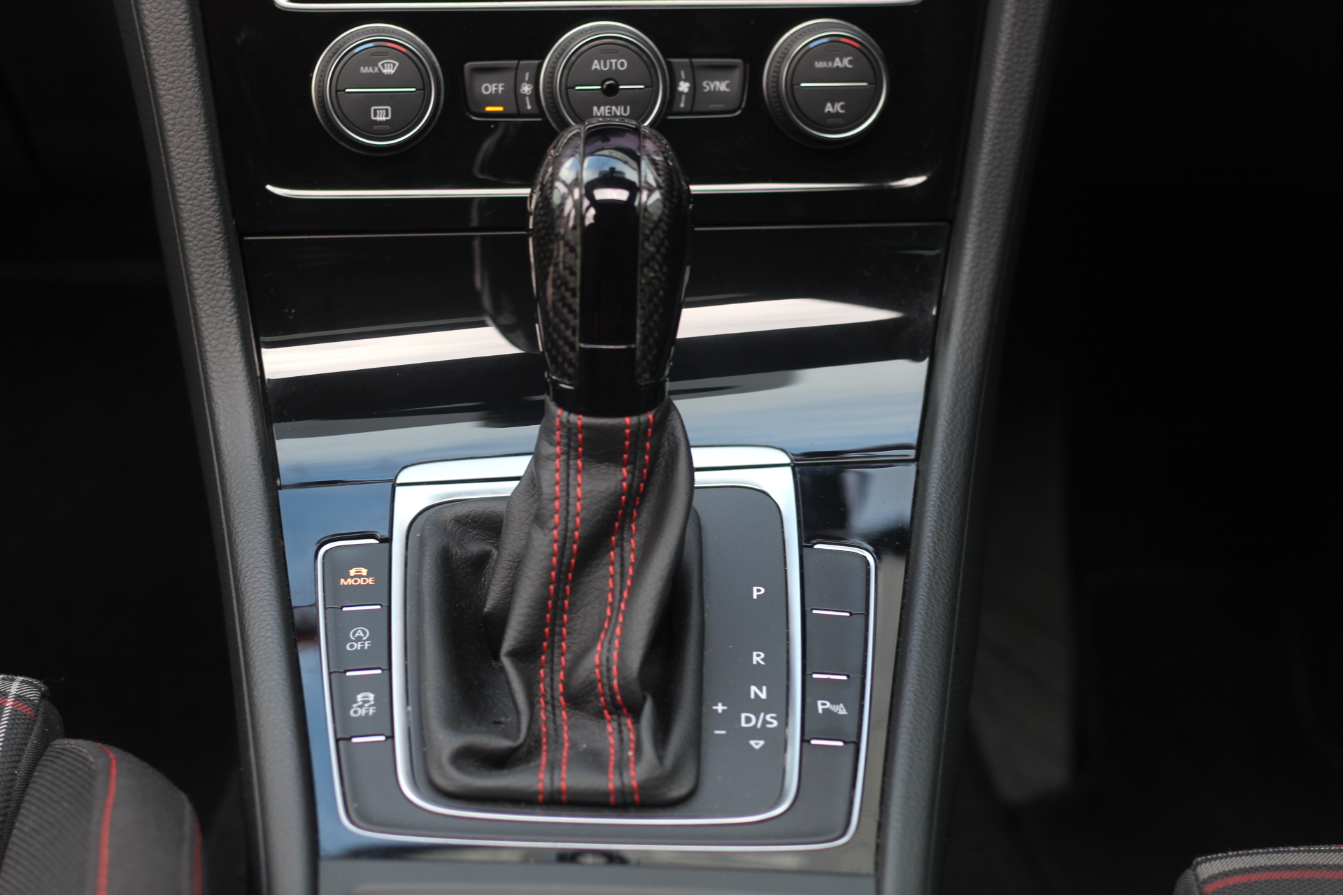 2017 (67) Volkswagen Golf 2.0 TSI GTI Performance DSG (s/s) 5dr