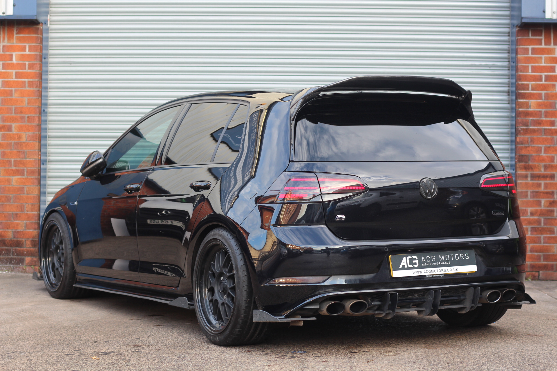 2019 (69) Volkswagen Golf 2.0 TSI R DSG 4Motion (s/s) 5dr