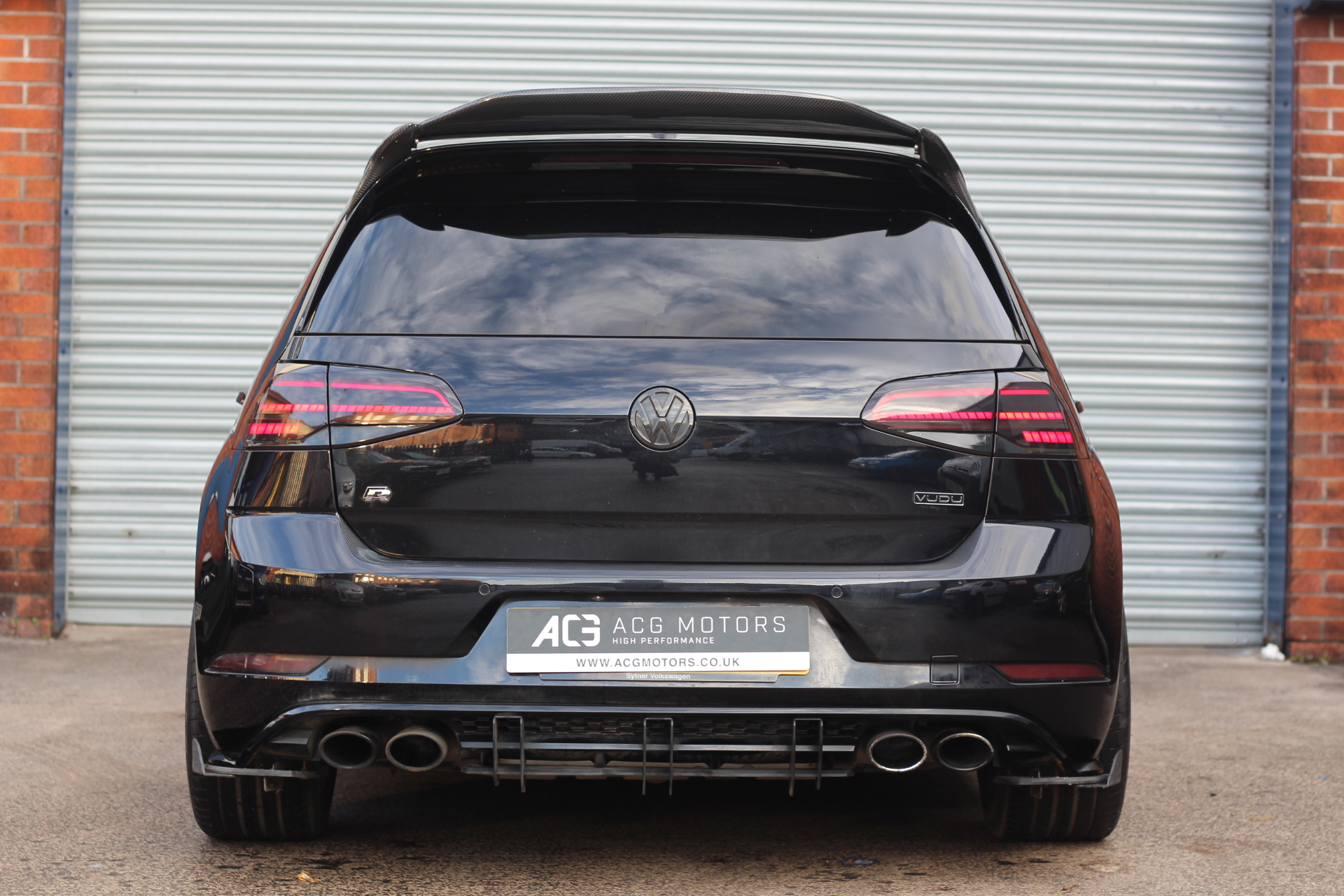 2019 (69) Volkswagen Golf 2.0 TSI R DSG 4Motion (s/s) 5dr