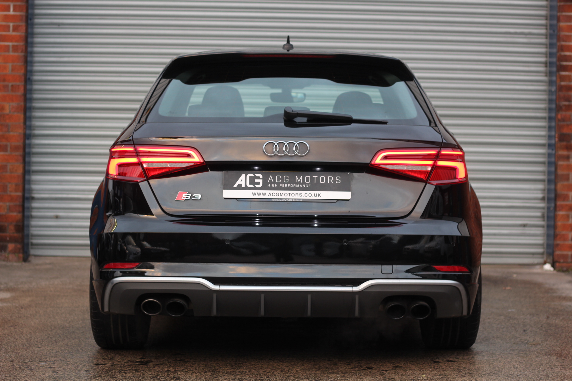 2017 (17) Audi S3 2.0 TFSI Sportback S Tronic quattro (s/s) 5dr