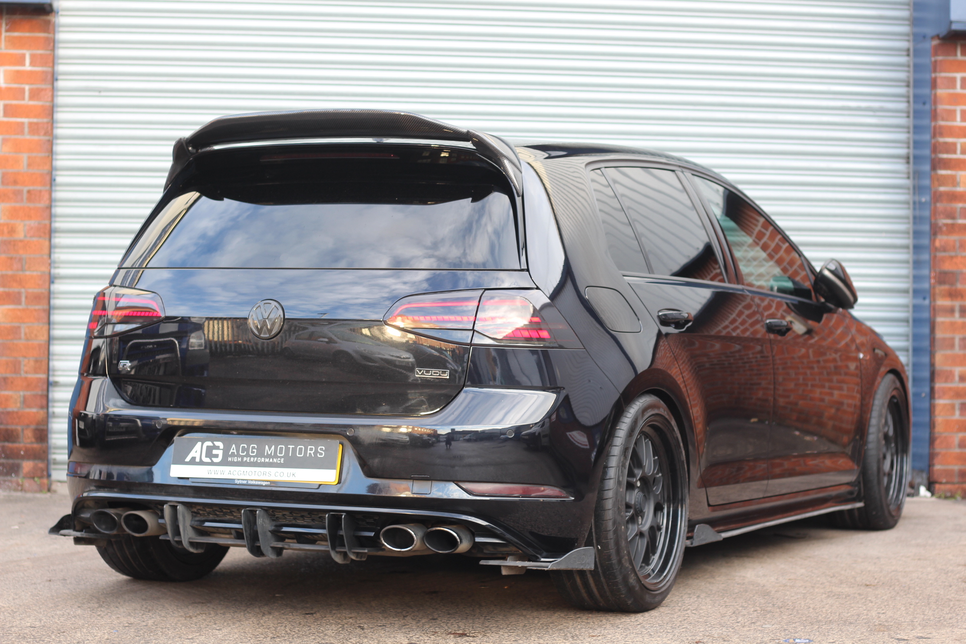 2019 (69) Volkswagen Golf 2.0 TSI R DSG 4Motion (s/s) 5dr