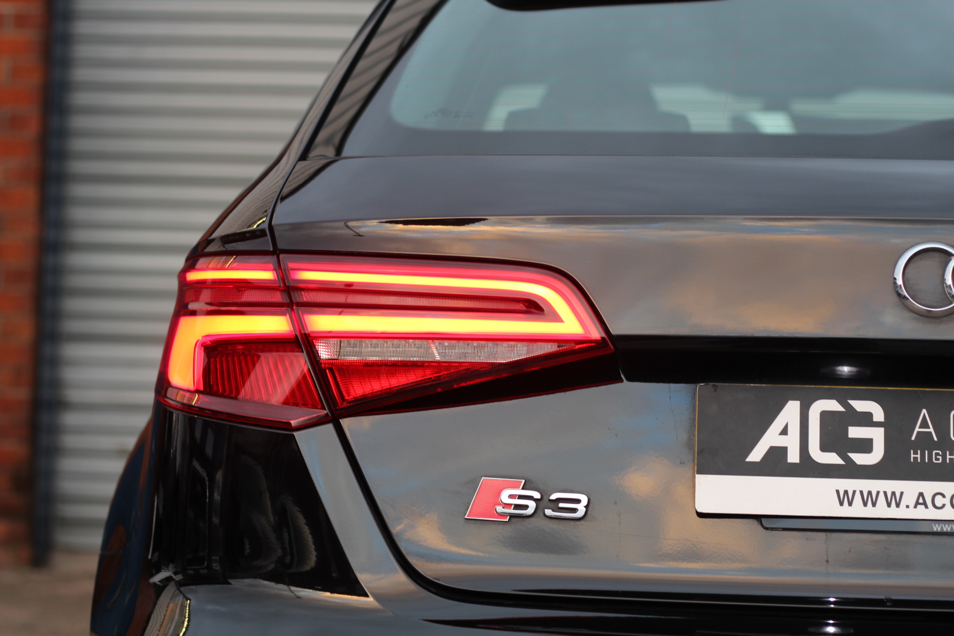 2017 (17) Audi S3 2.0 TFSI Sportback S Tronic quattro (s/s) 5dr