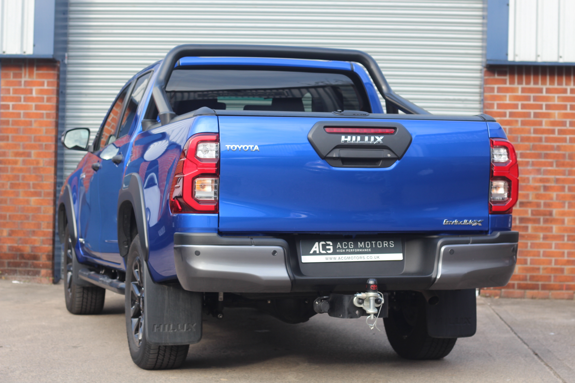2021 (21) Toyota Hilux 2.8 D-4D Invincible X Double Cab Pickup Auto 4WD EU6 (s/s) 4dr
