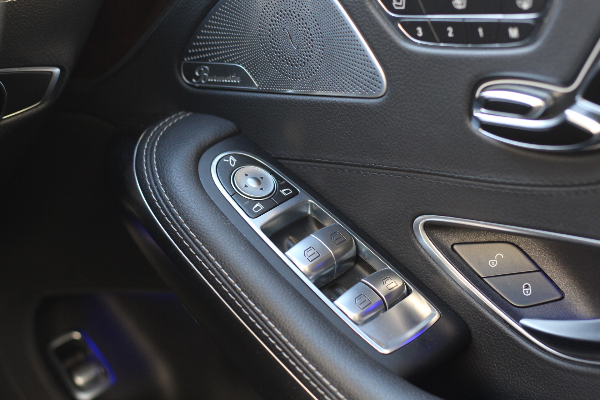 2015 (15) Mercedes-Benz S Class 4.7 S500 V8 AMG Line G-Tronic (s/s) 2dr