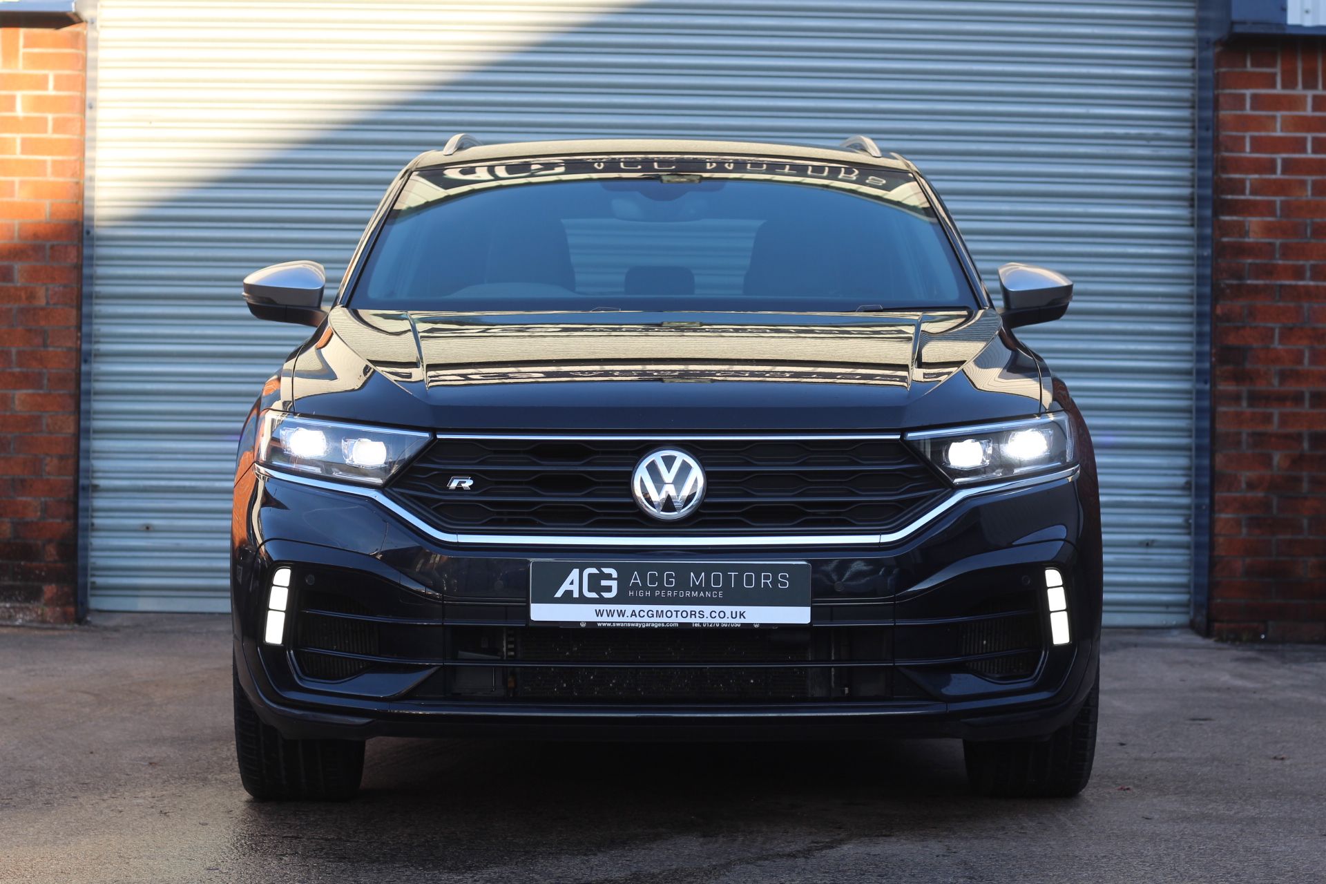 2020 (20) Volkswagen T-Roc 2.0 TSI R DSG 4Motion (s/s) 5dr