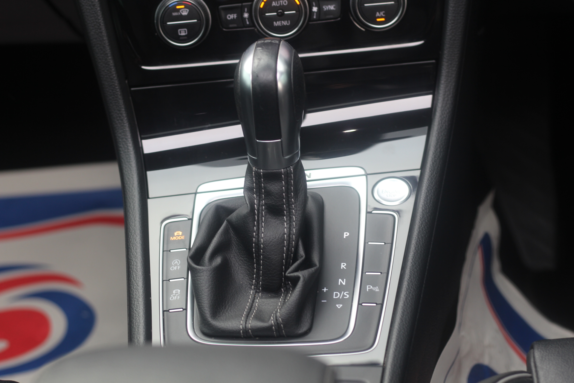 2017 (67) Volkswagen Golf 2.0 TSI R DSG 4Motion (s/s) 5dr