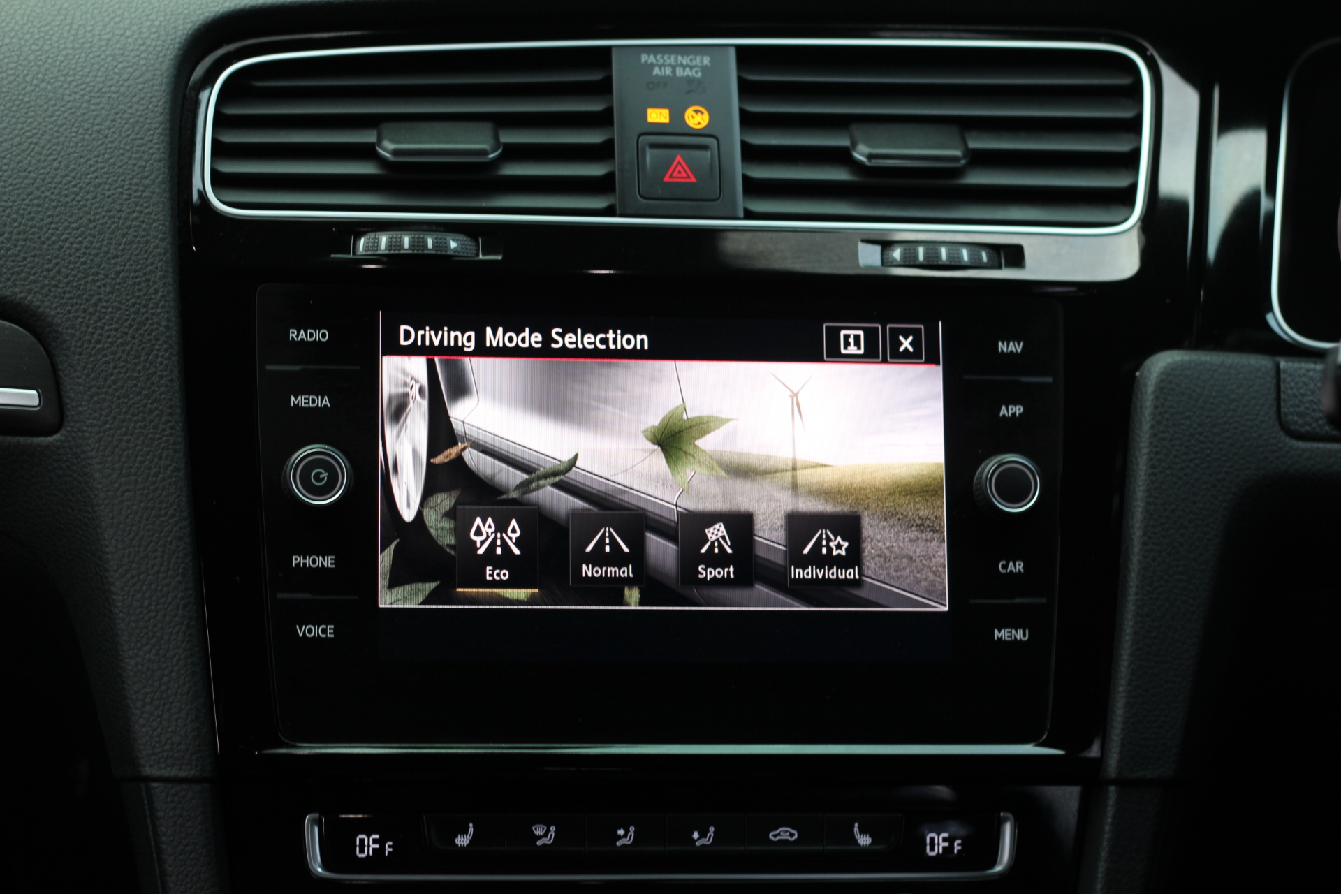 2019 (19) Volkswagen Golf 2.0 TSI GTI Performance DSG (s/s) 5dr