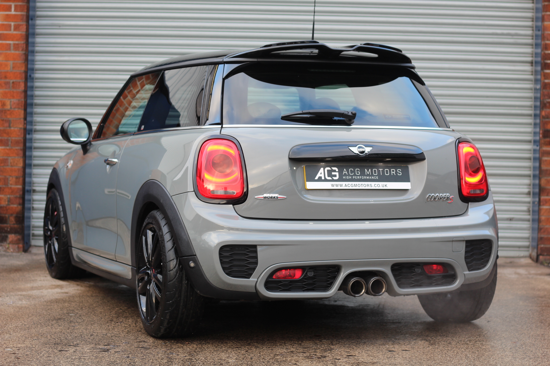 2017 (67) MINI Hatch 2.0 Cooper S Works (s/s) 3dr