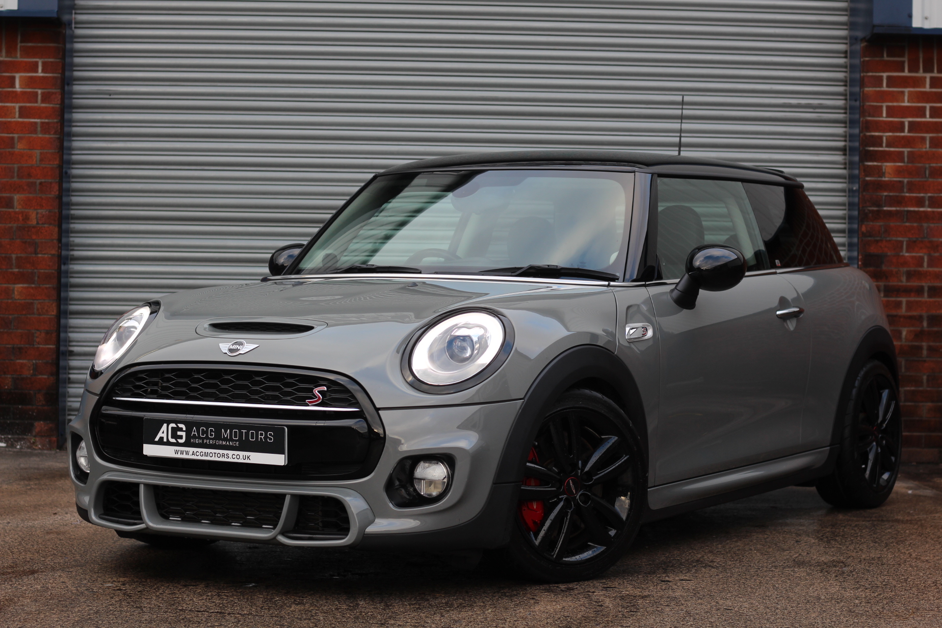 2017 (67) MINI Hatch 2.0 Cooper S Works (s/s) 3dr