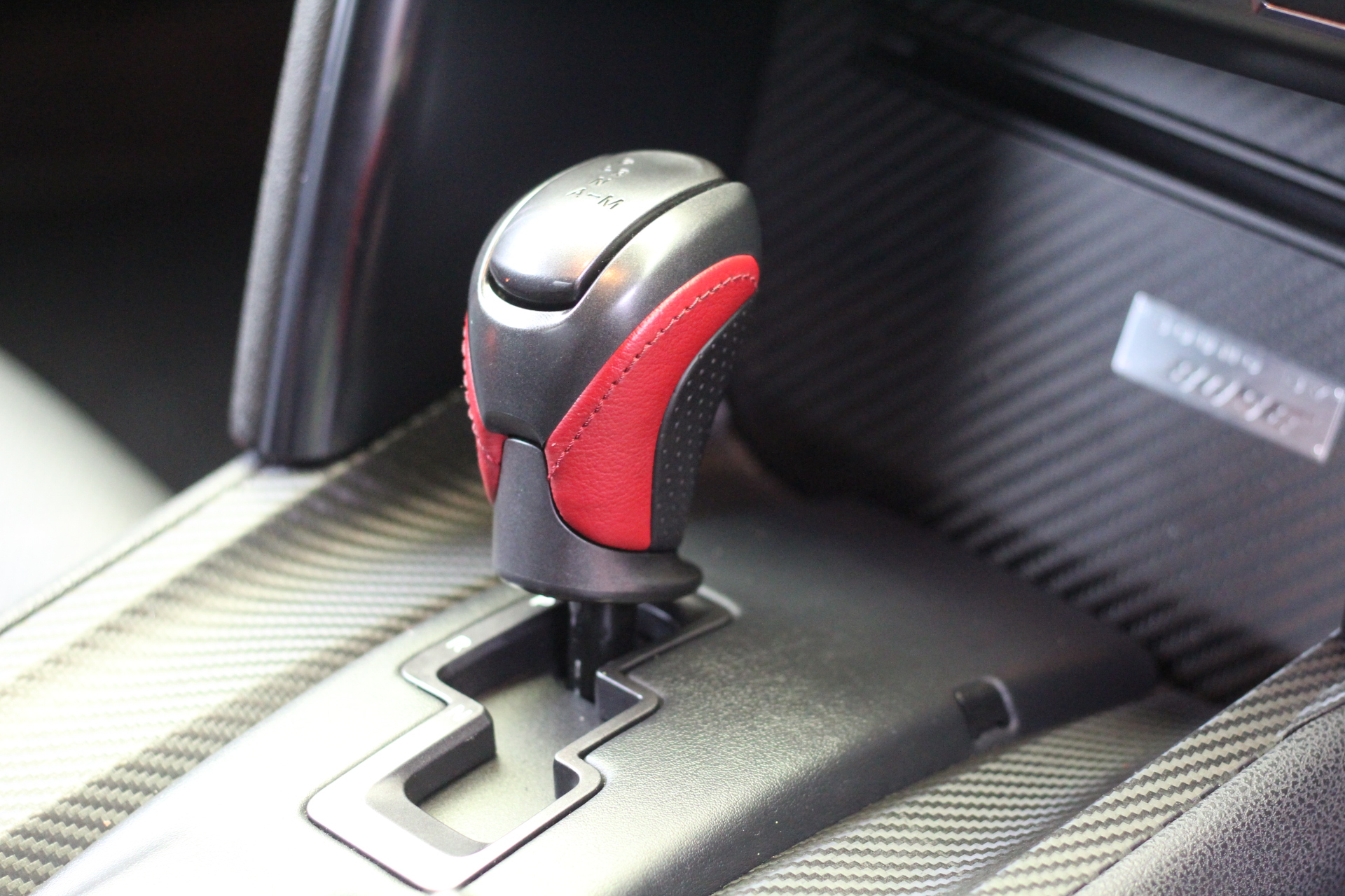 2011 (11) Nissan GT-R 3.8 V6 Premium Edition Auto 4WD 2dr