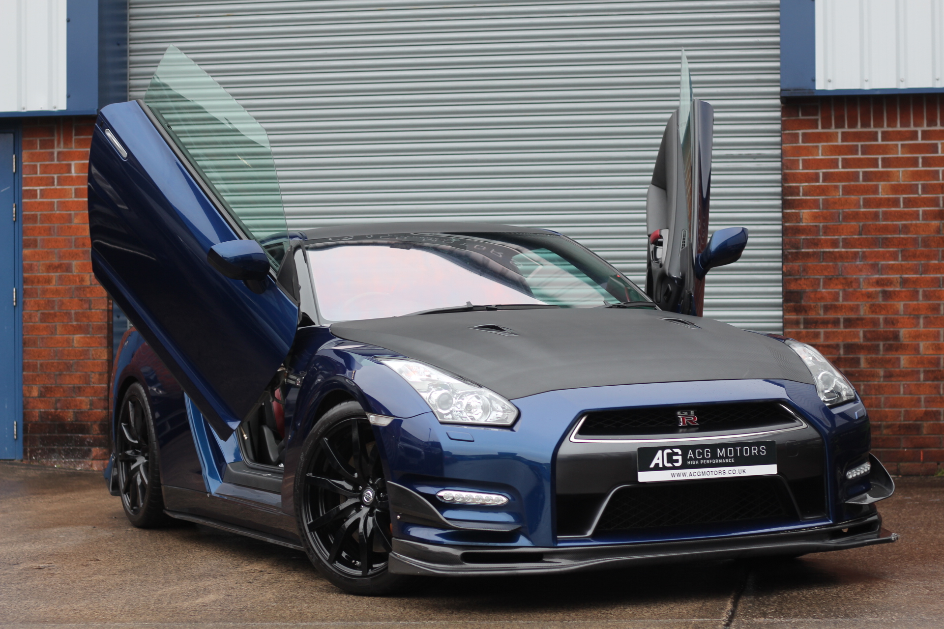2011 (11) Nissan GT-R 3.8 V6 Premium Edition Auto 4WD 2dr