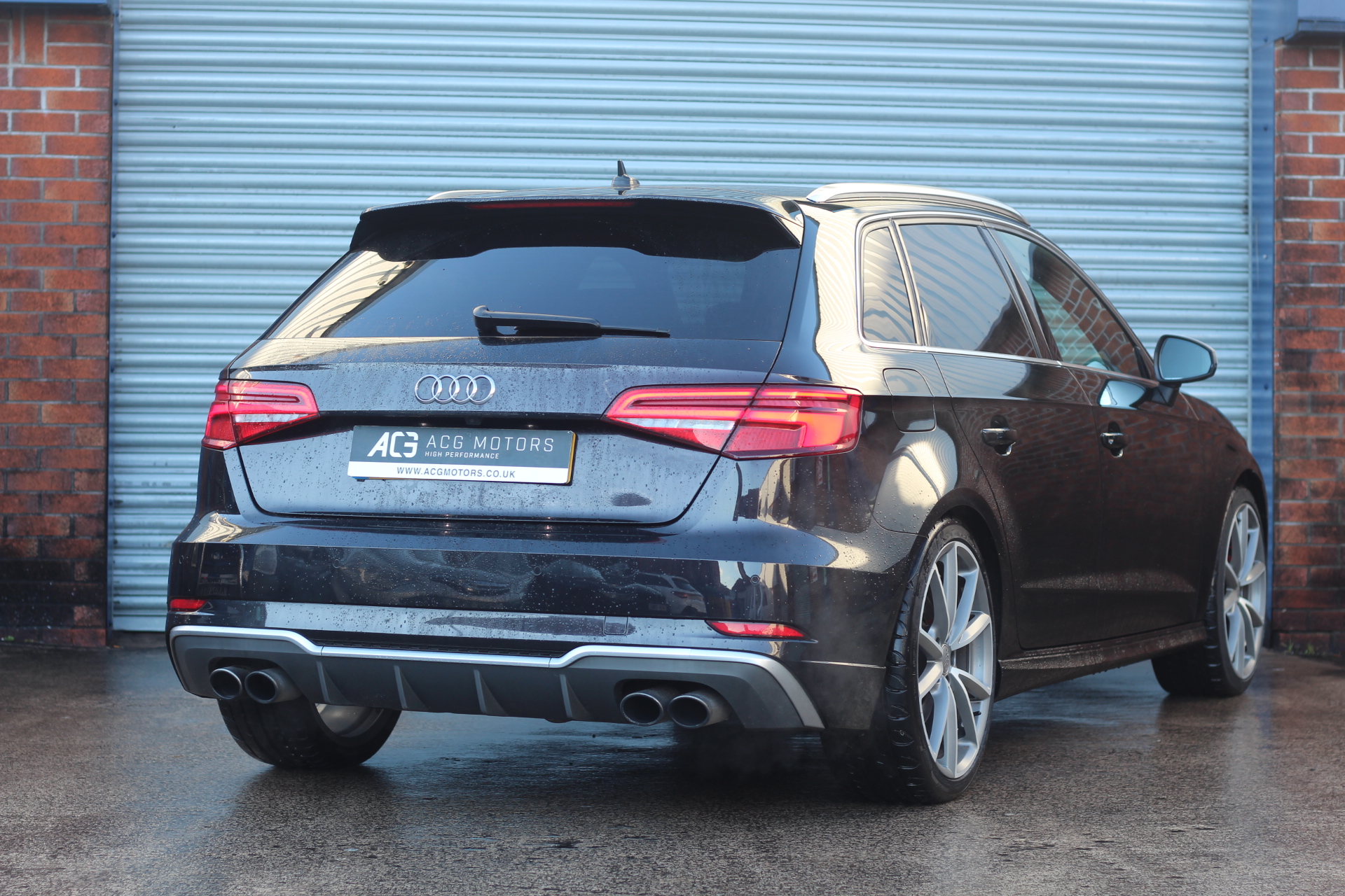 2017 (17) Audi S3 2.0 TFSI Sportback S Tronic quattro (s/s) 5dr