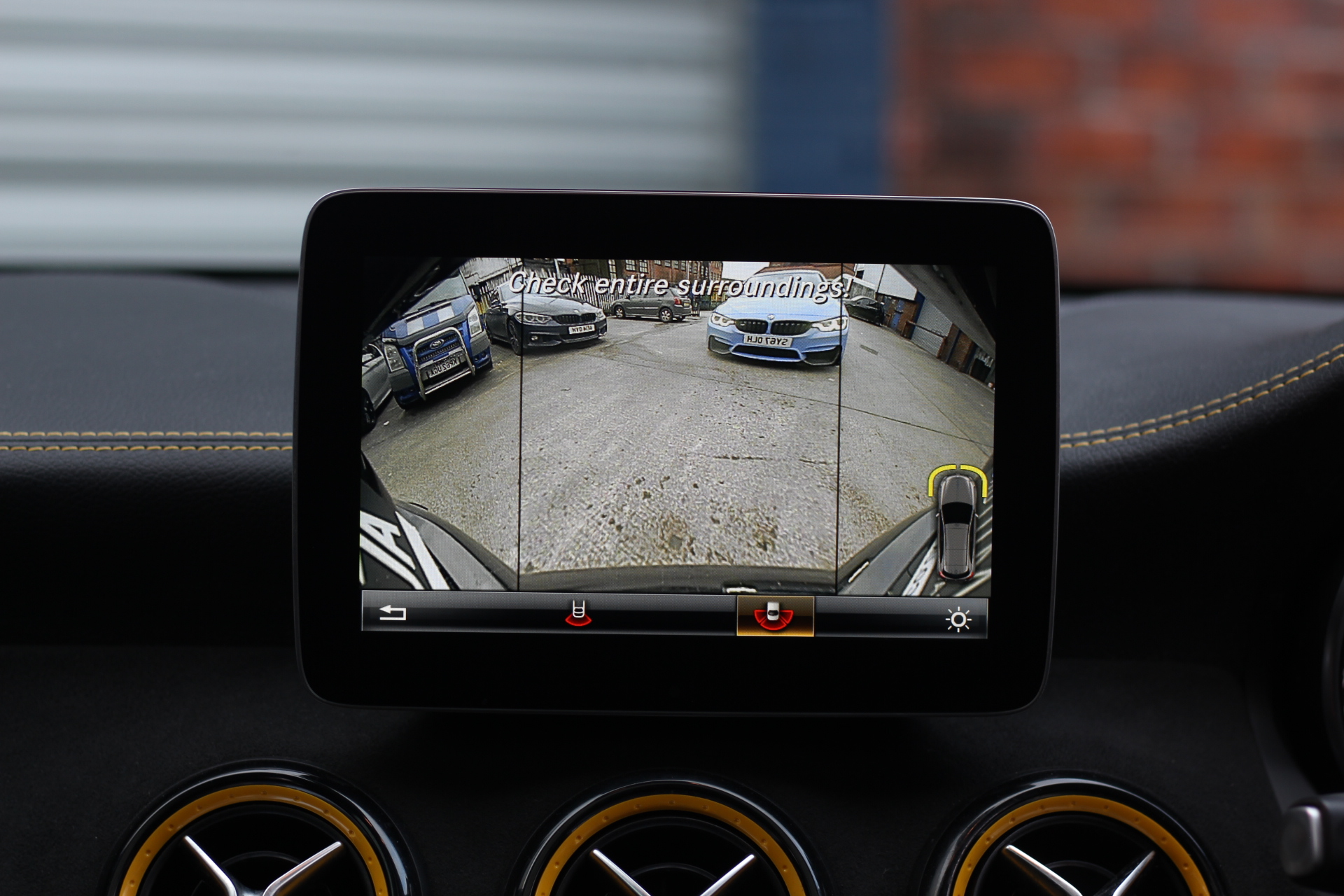 2017 (67) Mercedes-Benz A Class 2.0 A45 AMG Yellow Night Edition SpdS DCT 4MATIC Euro 6 (s/s) 5dr