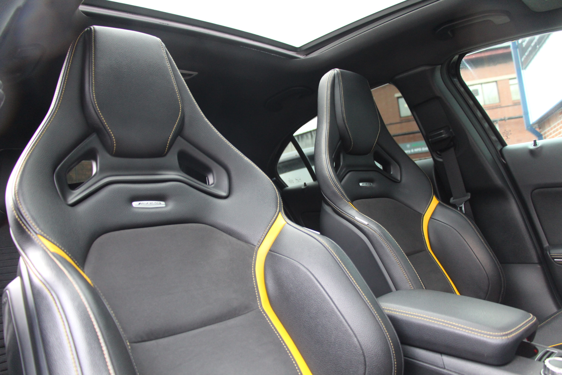 2017 (67) Mercedes-Benz A Class 2.0 A45 AMG Yellow Night Edition SpdS DCT 4MATIC Euro 6 (s/s) 5dr