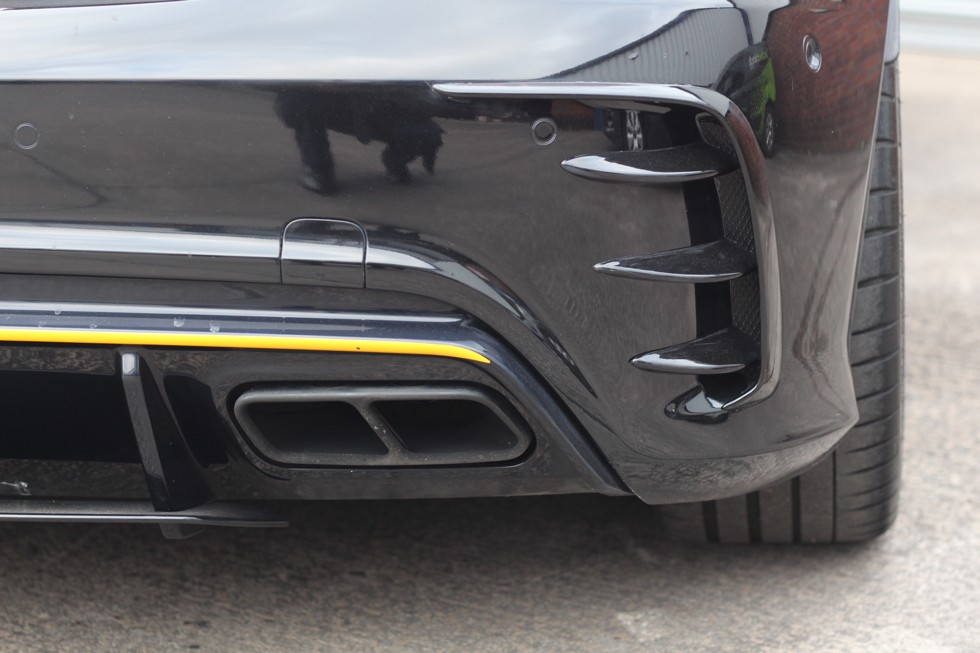 2017 (67) Mercedes-Benz A Class 2.0 A45 AMG Yellow Night Edition SpdS DCT 4MATIC Euro 6 (s/s) 5dr