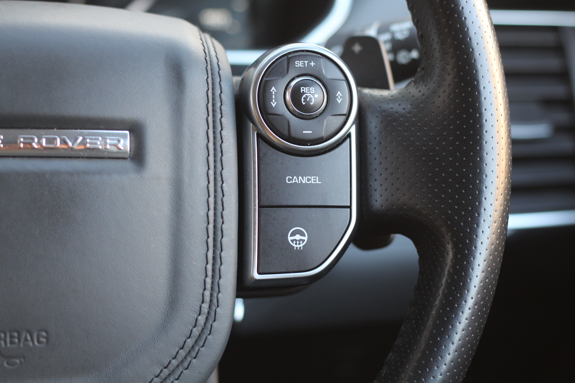 2017 (17) Land Rover Range Rover Sport 4.4 SD V8 Autobiography Dynamic Auto 4WD Euro 6 (s/s) 5dr