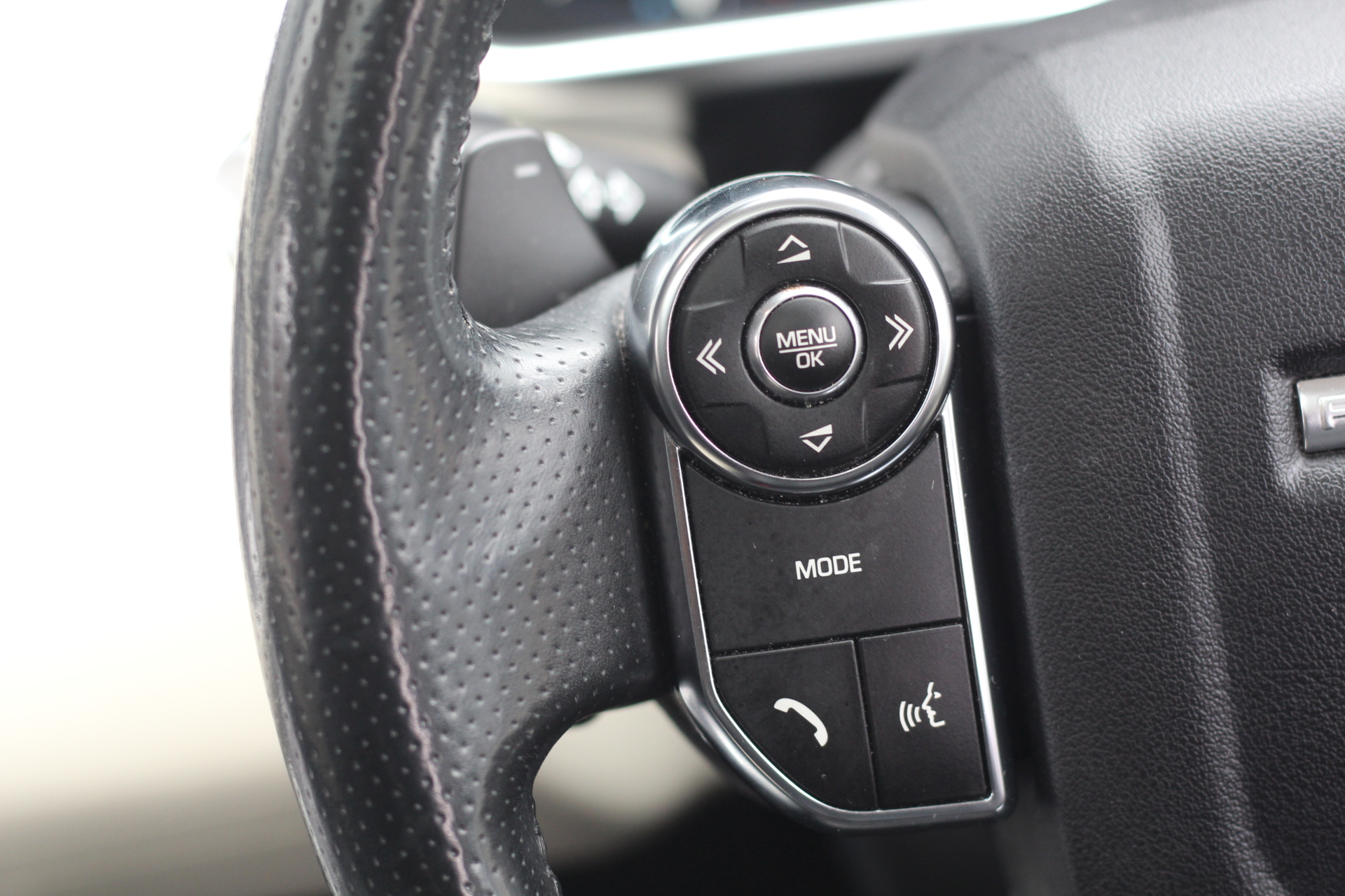 2014 (64) Land Rover Range Rover Sport 3.0 SD V6 HSE Auto 4WD Euro 5 (s/s) 5dr