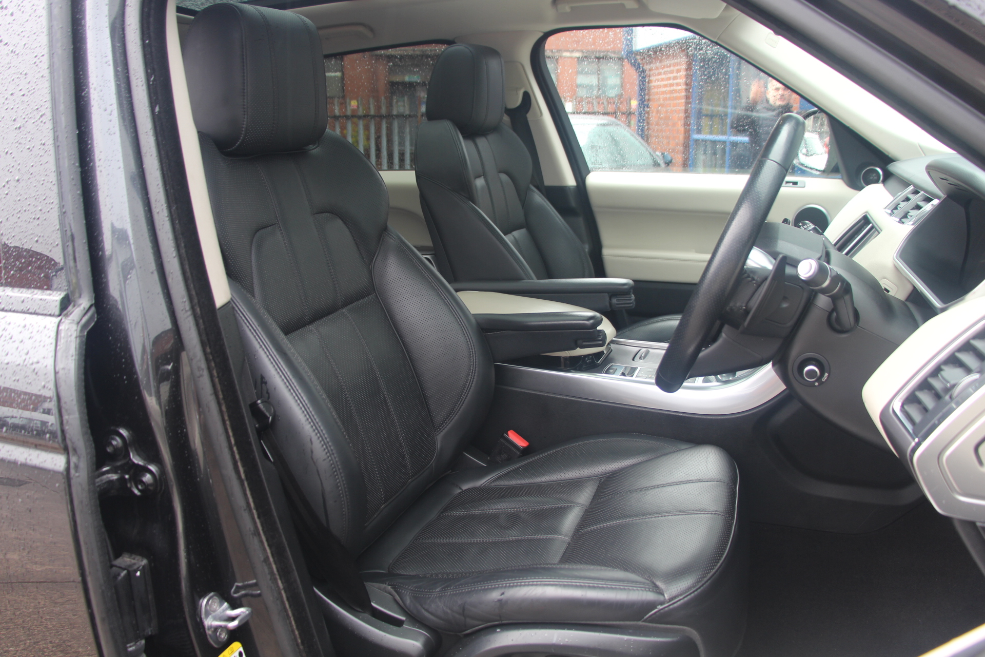 2014 (64) Land Rover Range Rover Sport 3.0 SD V6 HSE Auto 4WD Euro 5 (s/s) 5dr