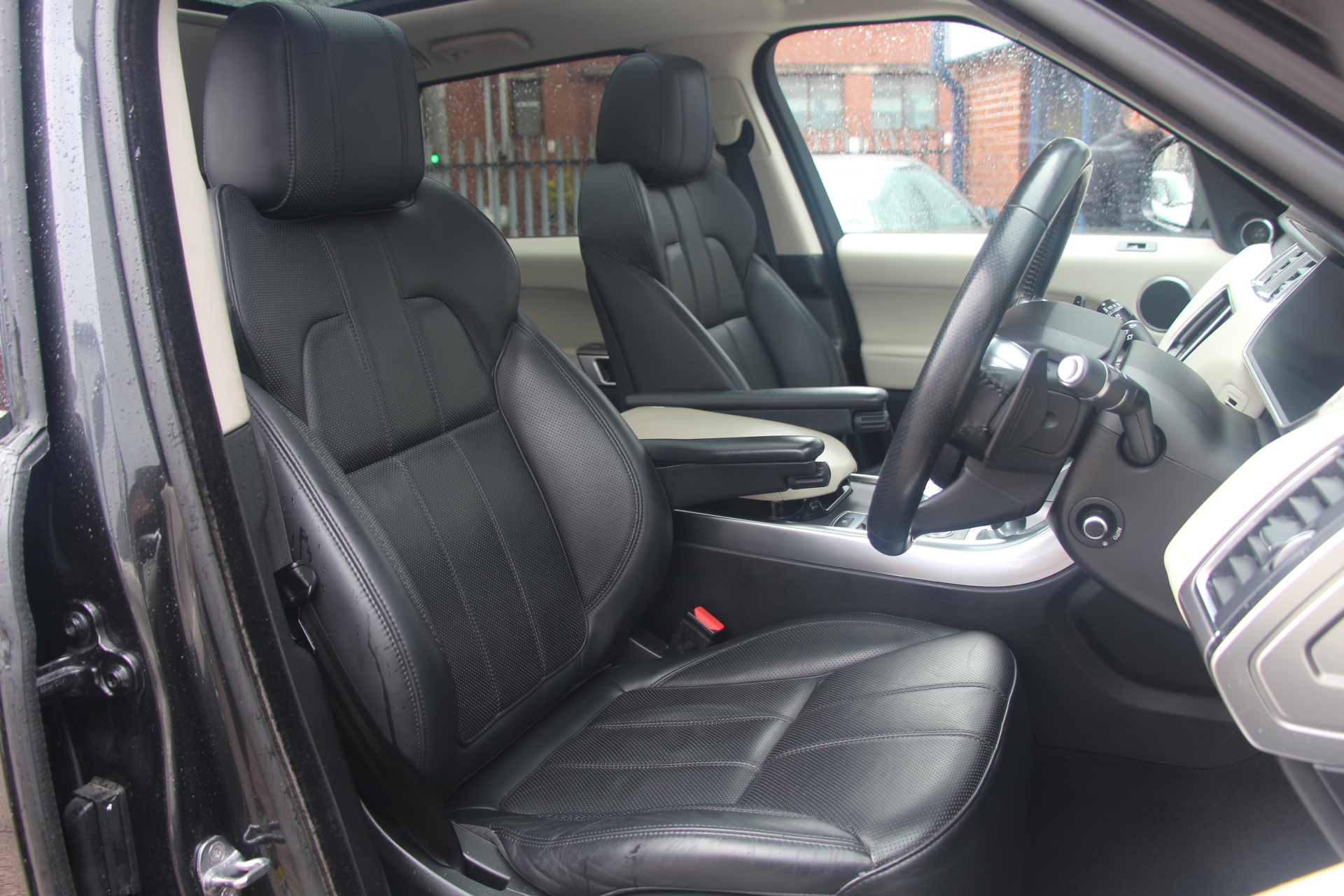 2014 (64) Land Rover Range Rover Sport 3.0 SD V6 HSE Auto 4WD Euro 5 (s/s) 5dr