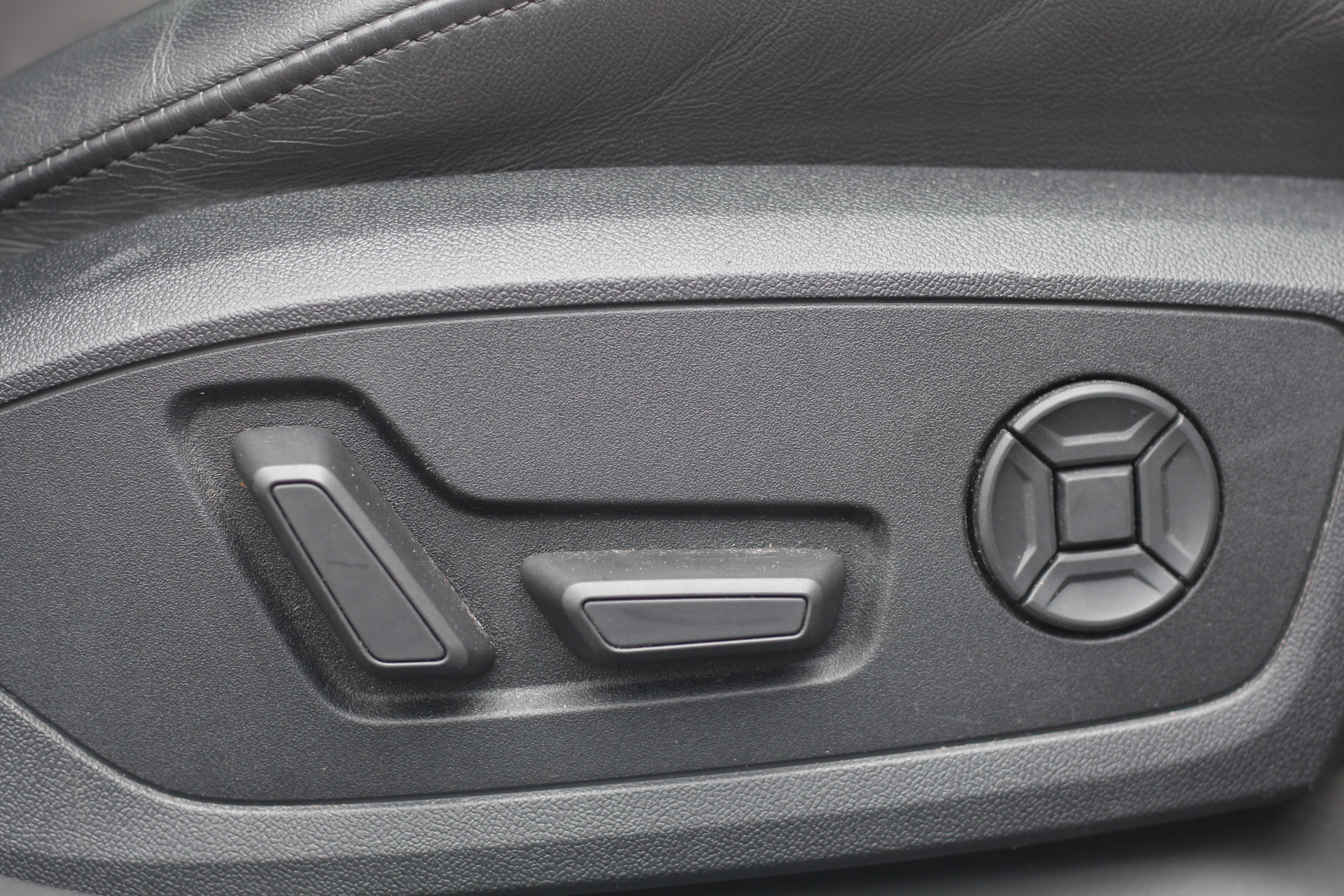 2019 (68) Audi A6 Saloon 2.0 TDI 40 S line S Tronic Euro 6 (s/s) 4dr