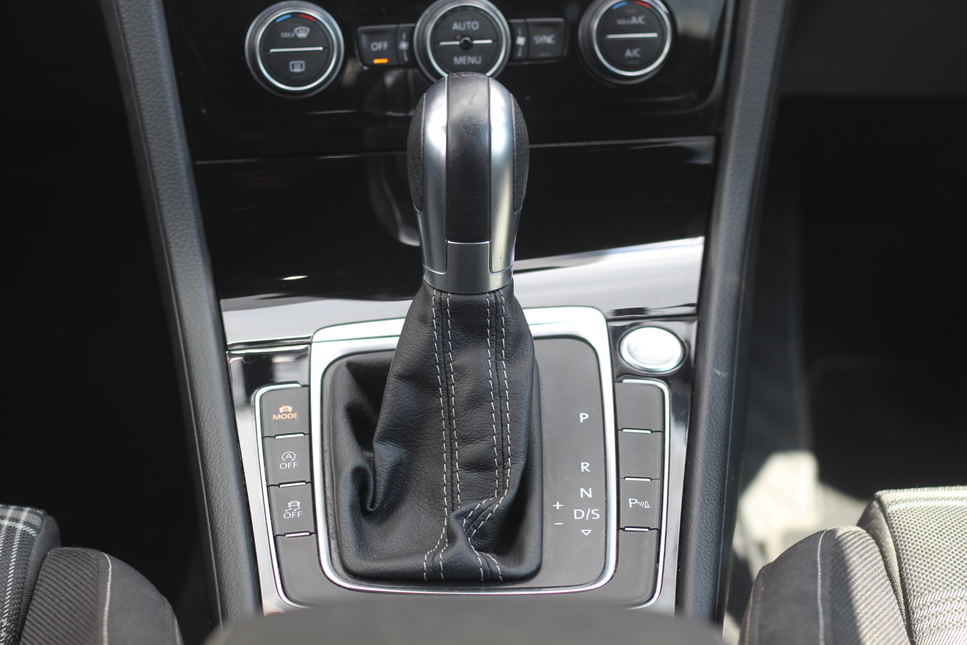 2019 (19) Volkswagen Golf 2.0 TDI GTD DSG Euro 6 (s/s) 5dr