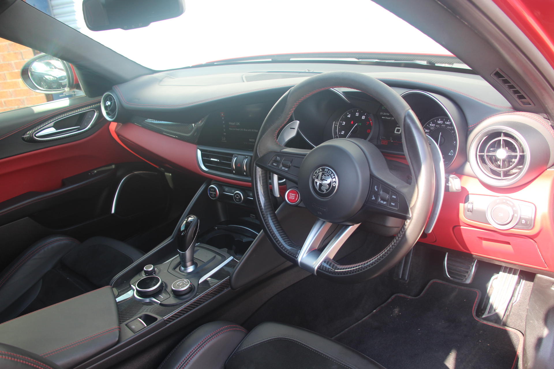 2018 (18) Alfa Romeo Giulia 2.9 V6 Bi-Turbo Quadrifoglio Auto Euro 6 (s/s) 4dr