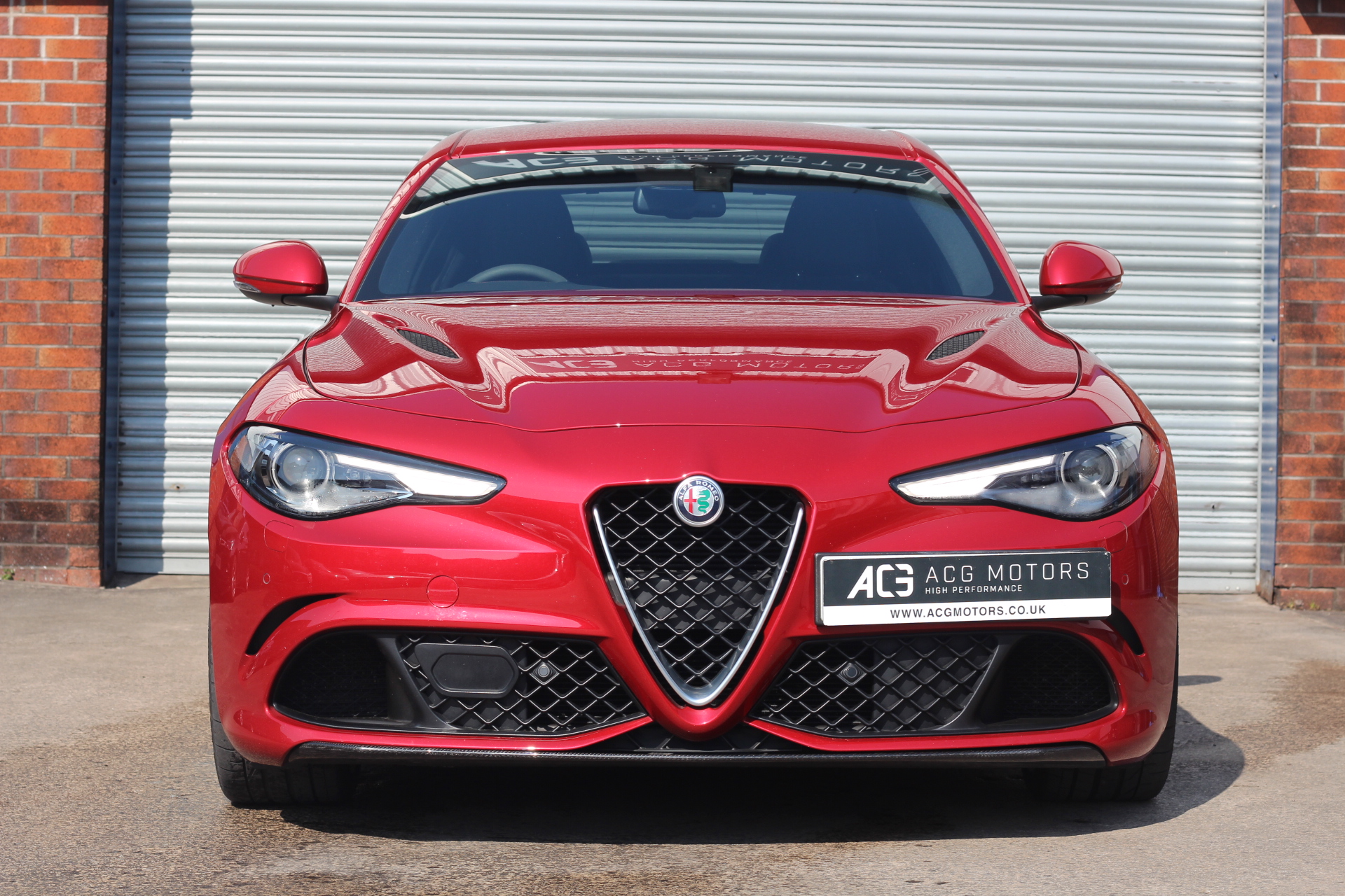 2018 (18) Alfa Romeo Giulia 2.9 V6 Bi-Turbo Quadrifoglio Auto Euro 6 (s/s) 4dr