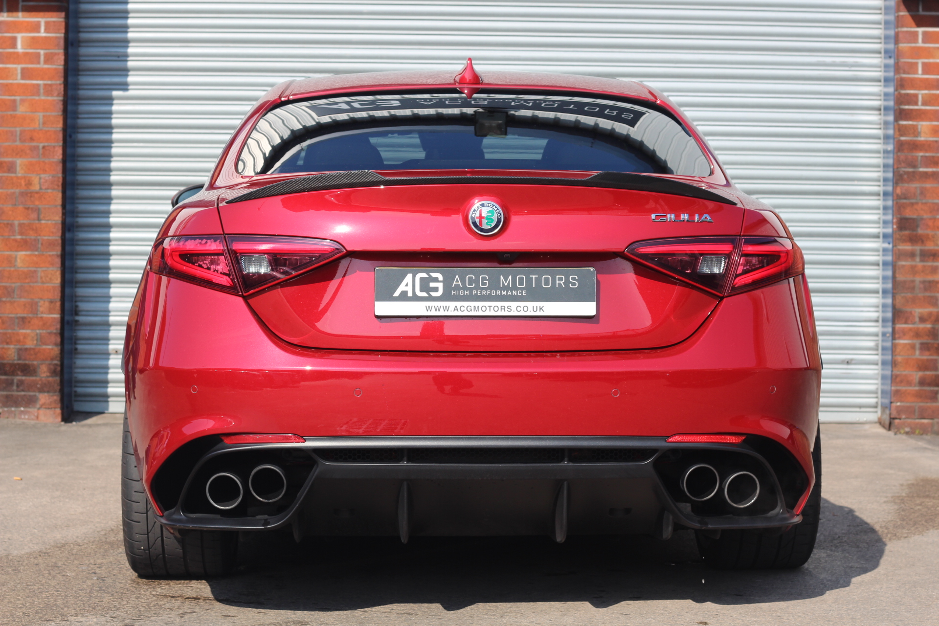 2018 (18) Alfa Romeo Giulia 2.9 V6 Bi-Turbo Quadrifoglio Auto Euro 6 (s/s) 4dr