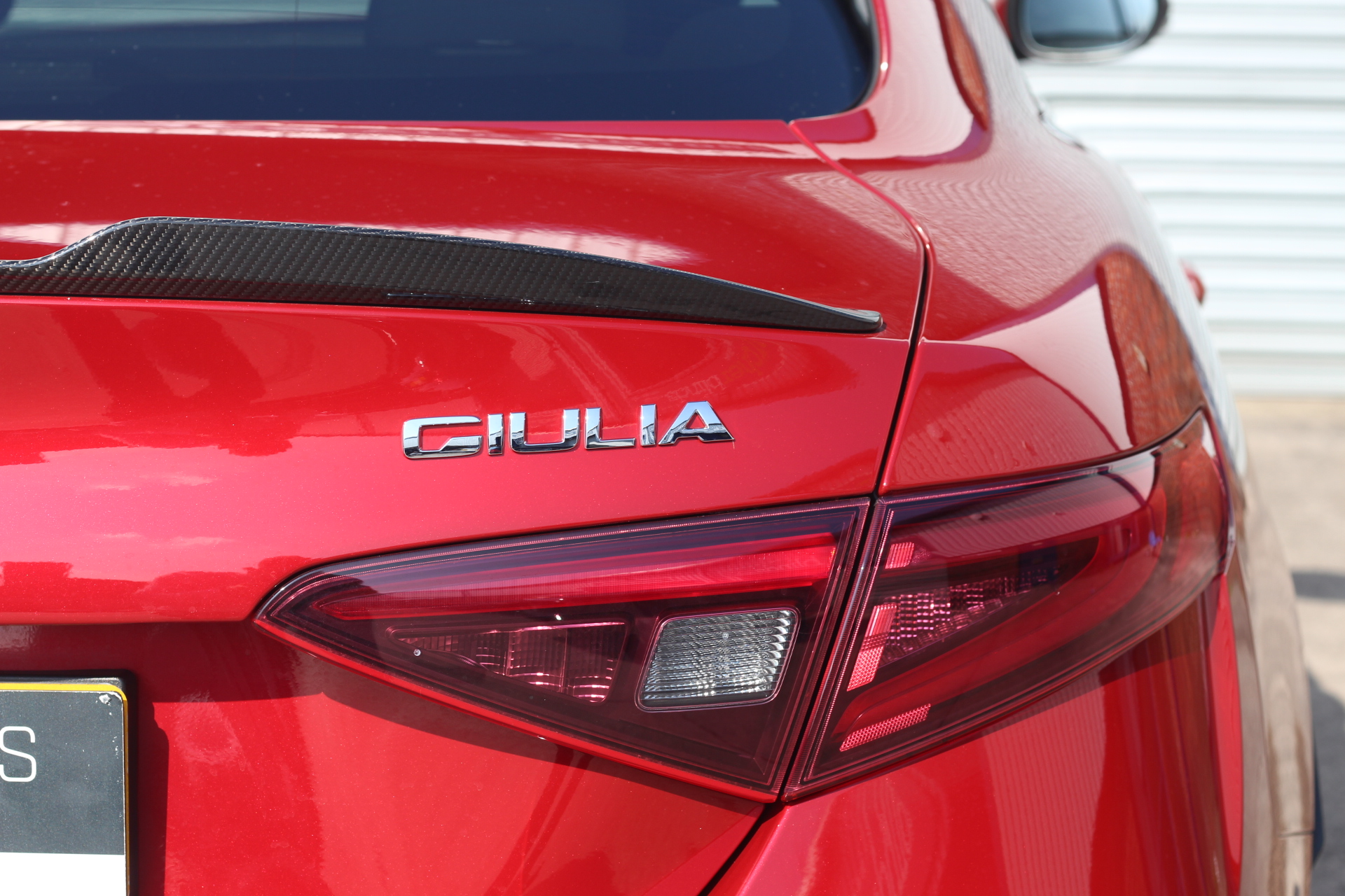 2018 (18) Alfa Romeo Giulia 2.9 V6 Bi-Turbo Quadrifoglio Auto Euro 6 (s/s) 4dr