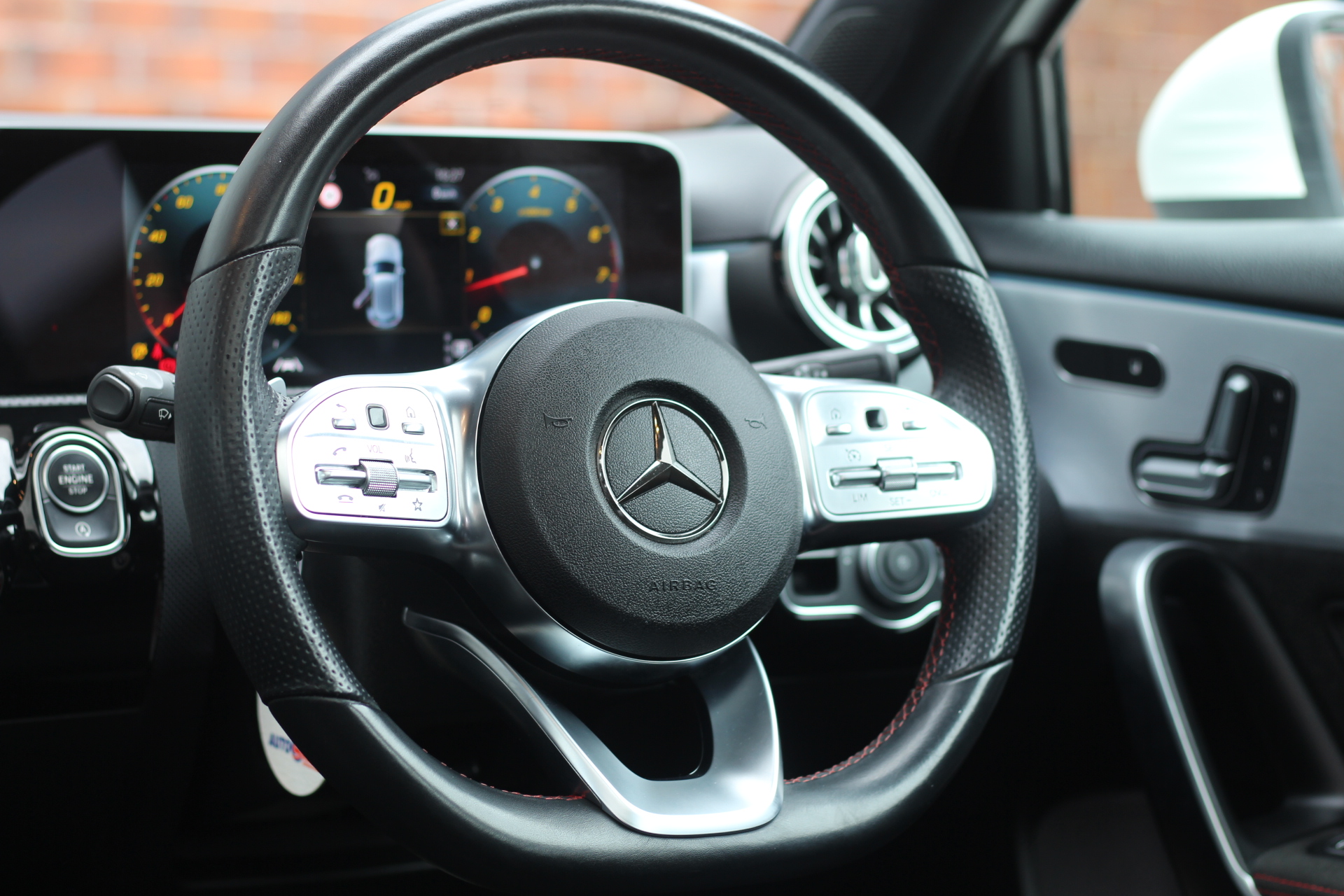 2018 (18) Mercedes-Benz A Class 2.0 A250 AMG Line (Premium Plus) 7G-DCT Euro 6 (s/s) 5dr