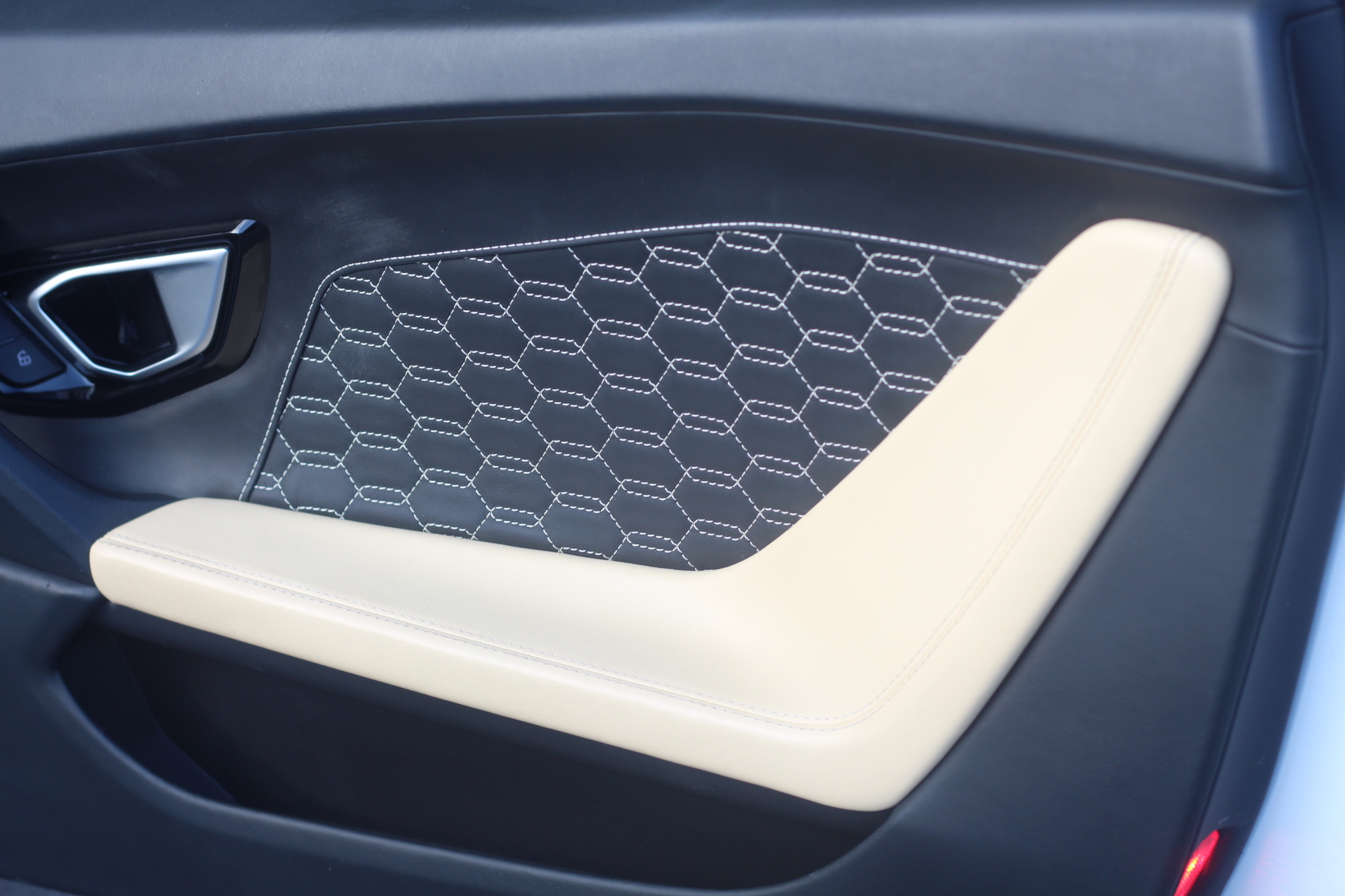 2016 (66) Lamborghini Huracan 5.2 V10 LP 610-4 Spyder LDF 4WD Euro 6 (s/s) 2dr