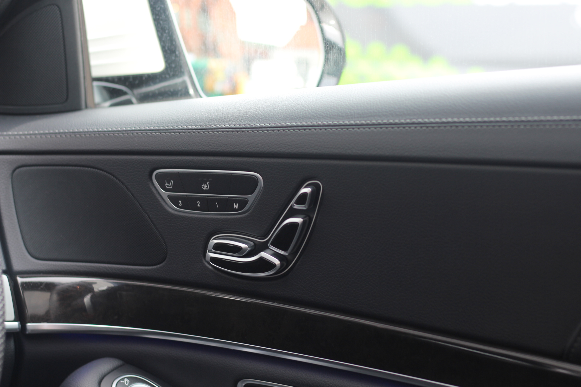 2015 (65) Mercedes-Benz S Class 3.0 S350 V6 BlueTEC AMG Line (Executive) 7G-Tronic Plus (s/s) 4dr