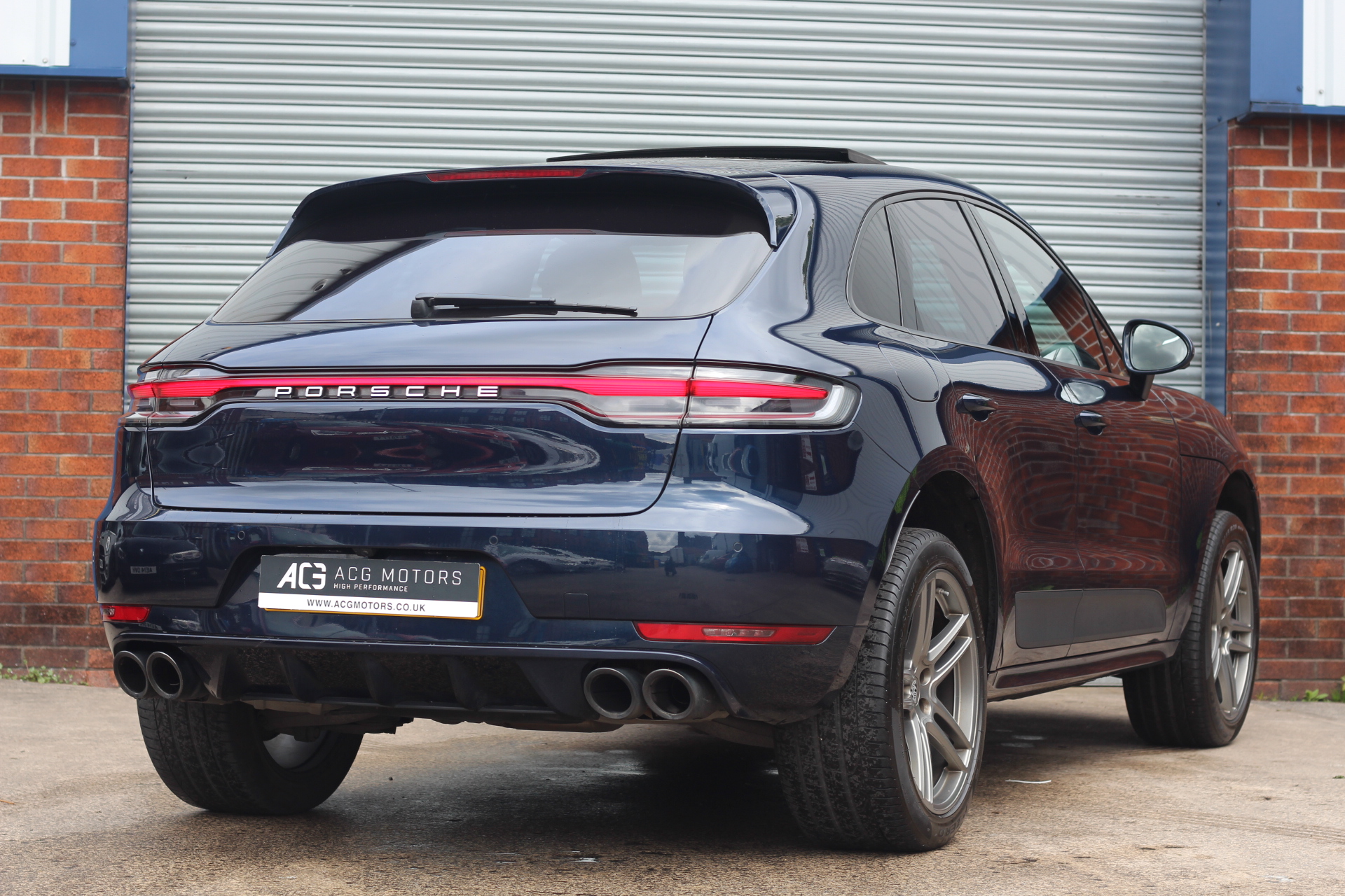 2019 (19) Porsche Macan 2.0T PDK 4WD Euro 6 (s/s) 5dr