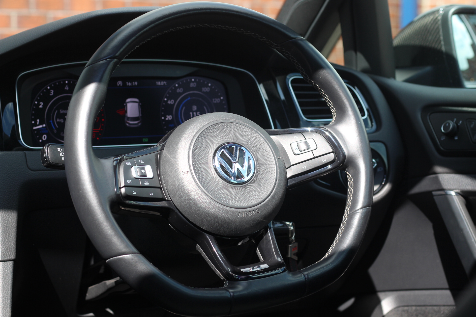 2018 (18) Volkswagen Golf 2.0 TSI R DSG 4Motion Euro 6 (s/s) 5dr