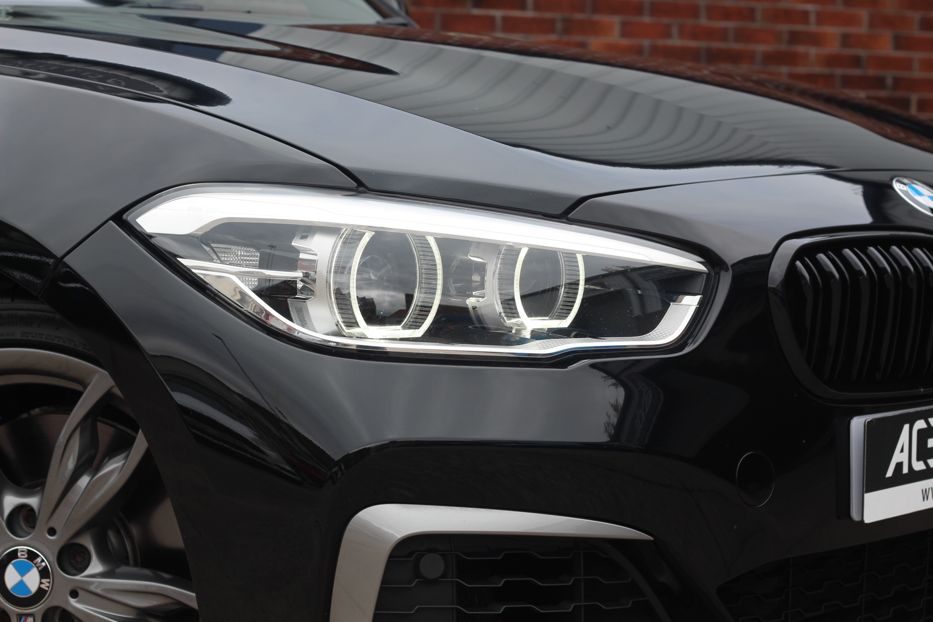 2016 (16) BMW 1 Series 3.0 M140i Auto Euro 6 (s/s) 5dr