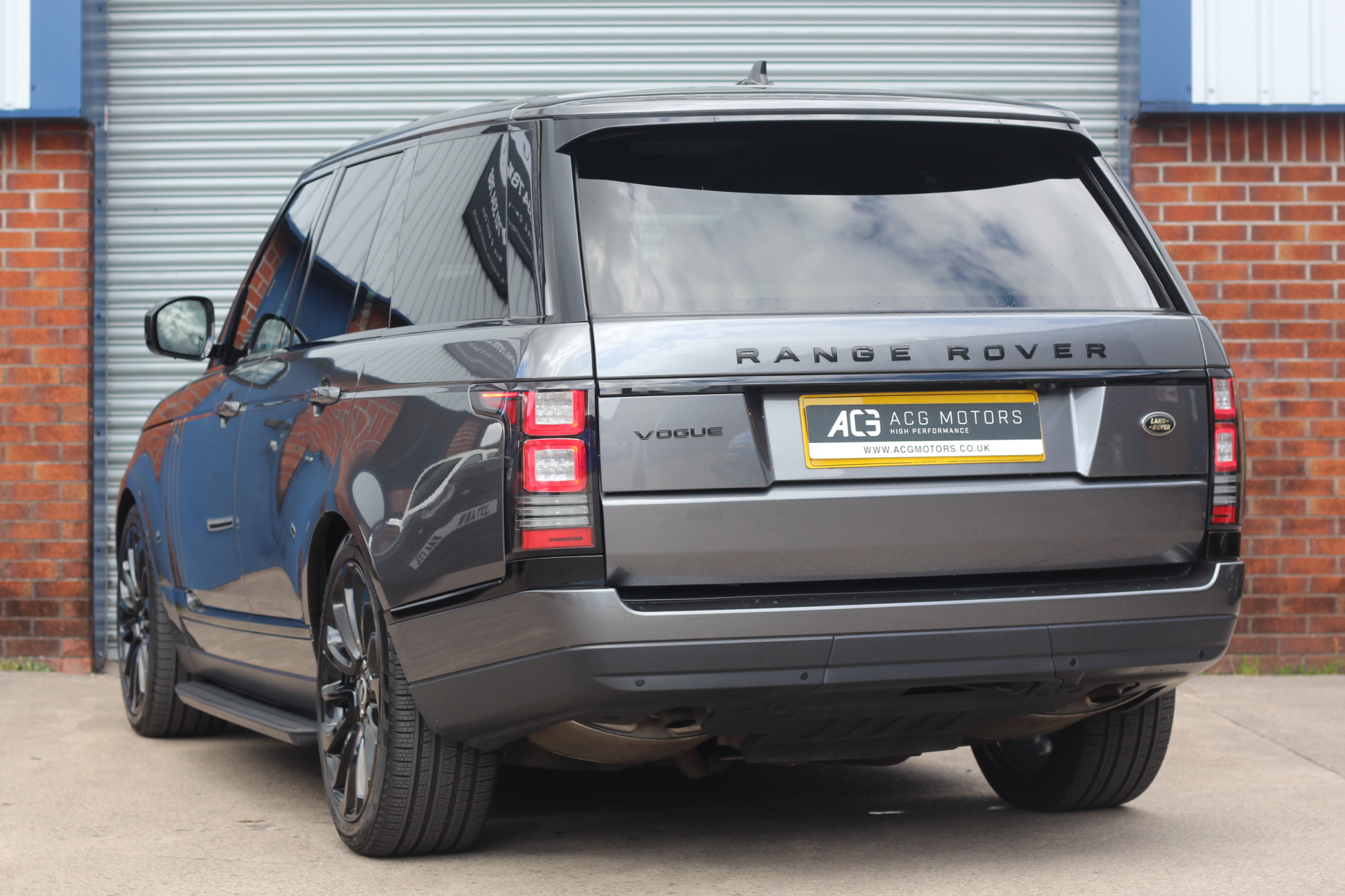2016 (66) Land Rover Range Rover 4.4 SD V8 Vogue Auto 4WD Euro 6 (s/s) 5dr
