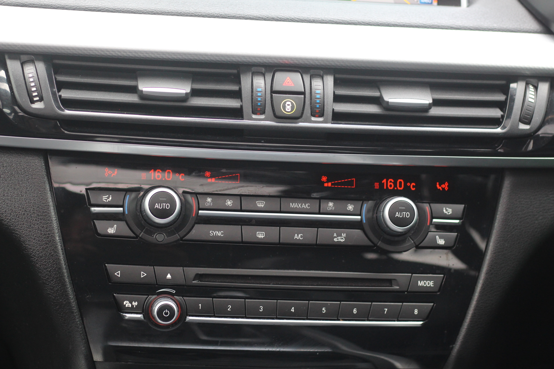 2015 (65) BMW X5 3.0 M50d Auto xDrive Euro 6 (s/s) 5dr