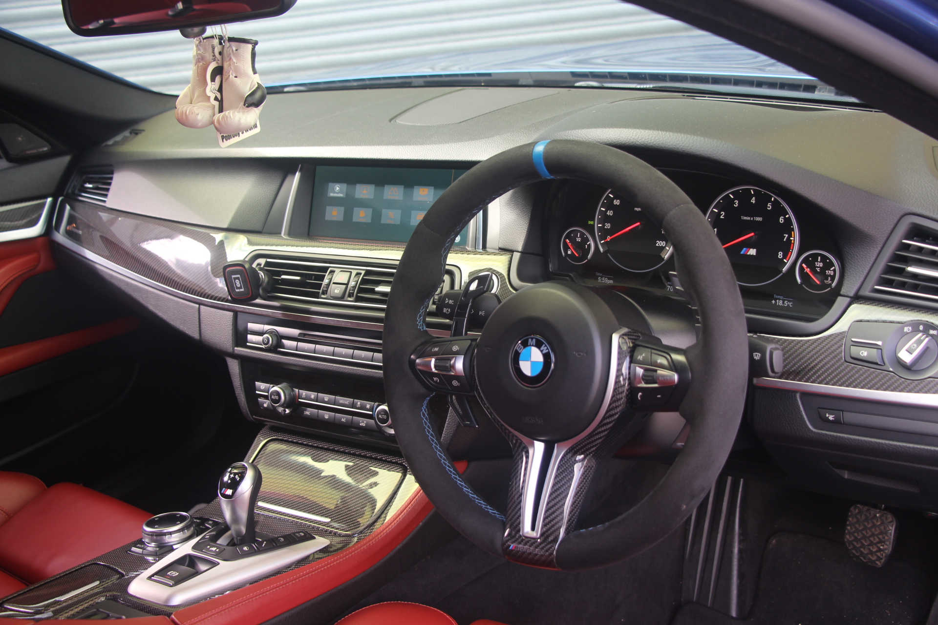 2015 (64) BMW M5 4.4 V8 Competition Edition DCT Euro 6 (s/s) 4dr