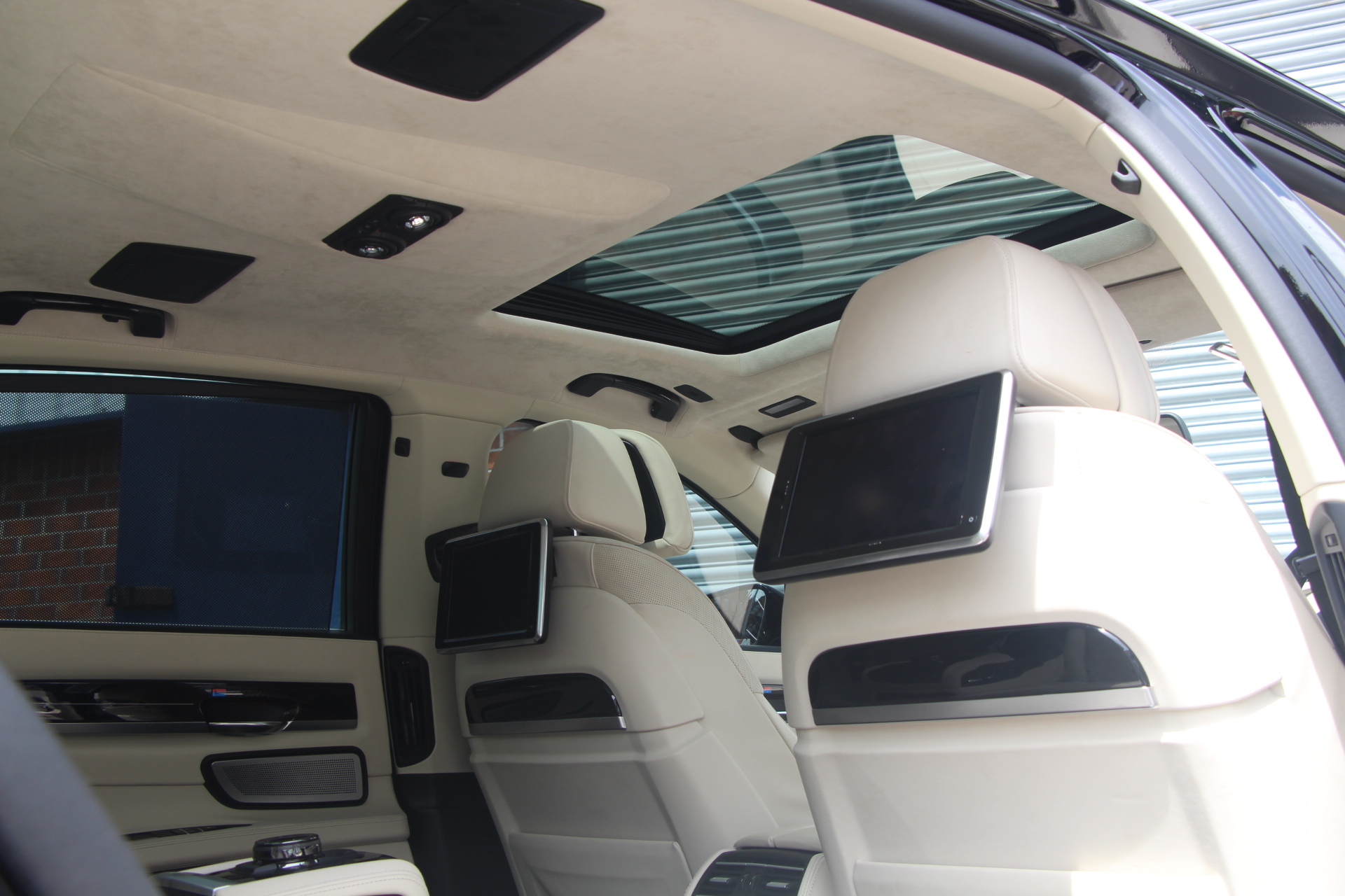 2015 (65) BMW 7 Series 6.0 760Li V12 M Sport Auto Euro 6 4dr