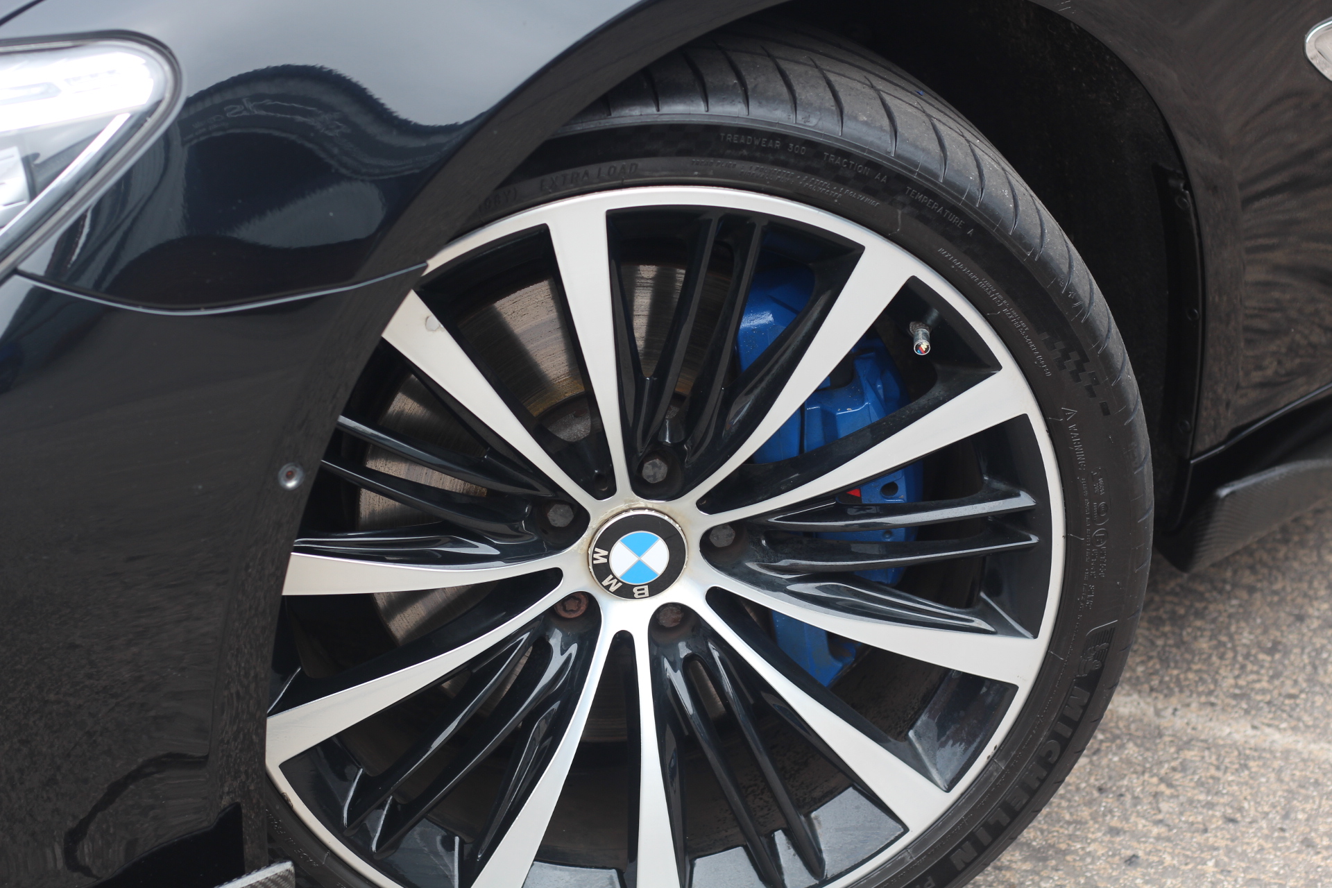 2015 (65) BMW 7 Series 6.0 760Li V12 M Sport Auto Euro 6 4dr