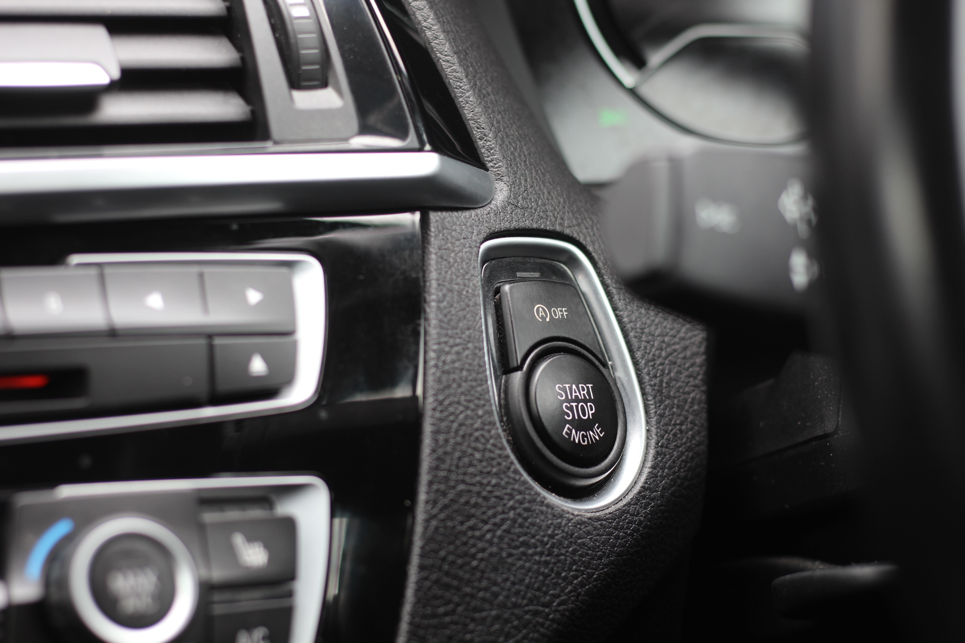 2018 (18) BMW 1 Series 3.0 M140i Shadow Edition Auto Euro 6 (s/s) 5dr