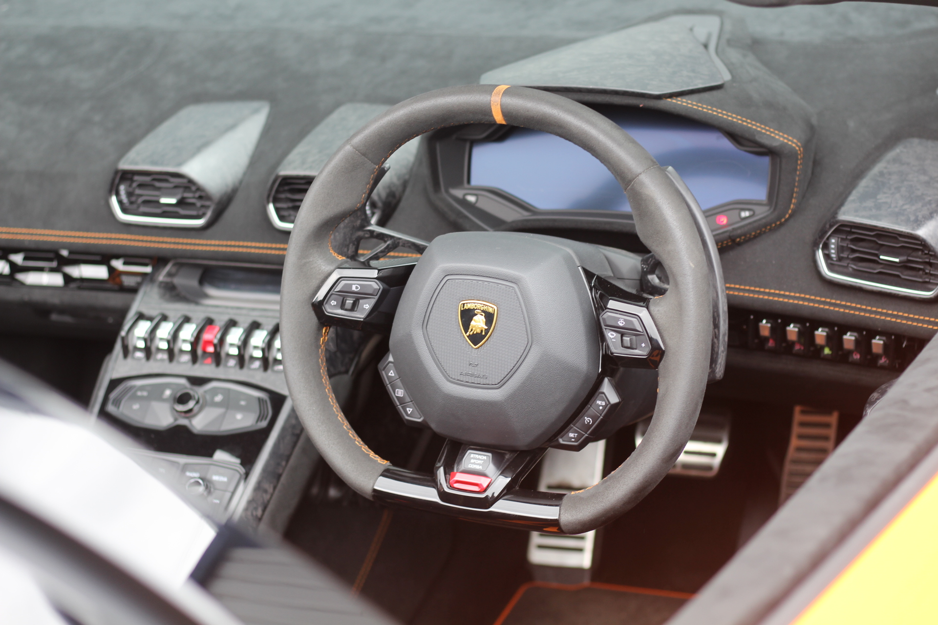 2018 (68) Lamborghini Huracan 5.2 V10 LP 640-4 Performante Spyder LDF 4WD Euro 6 (s/s) 2dr