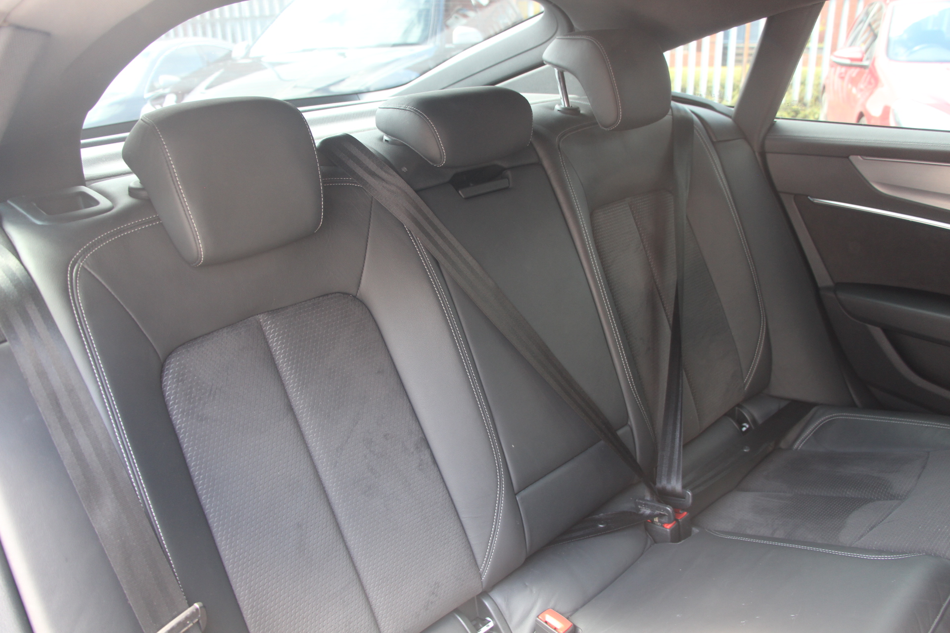 2018 (68) Audi A7 2.0 TDI 40 S line Sportback S Tronic Euro 6 (s/s) 5dr