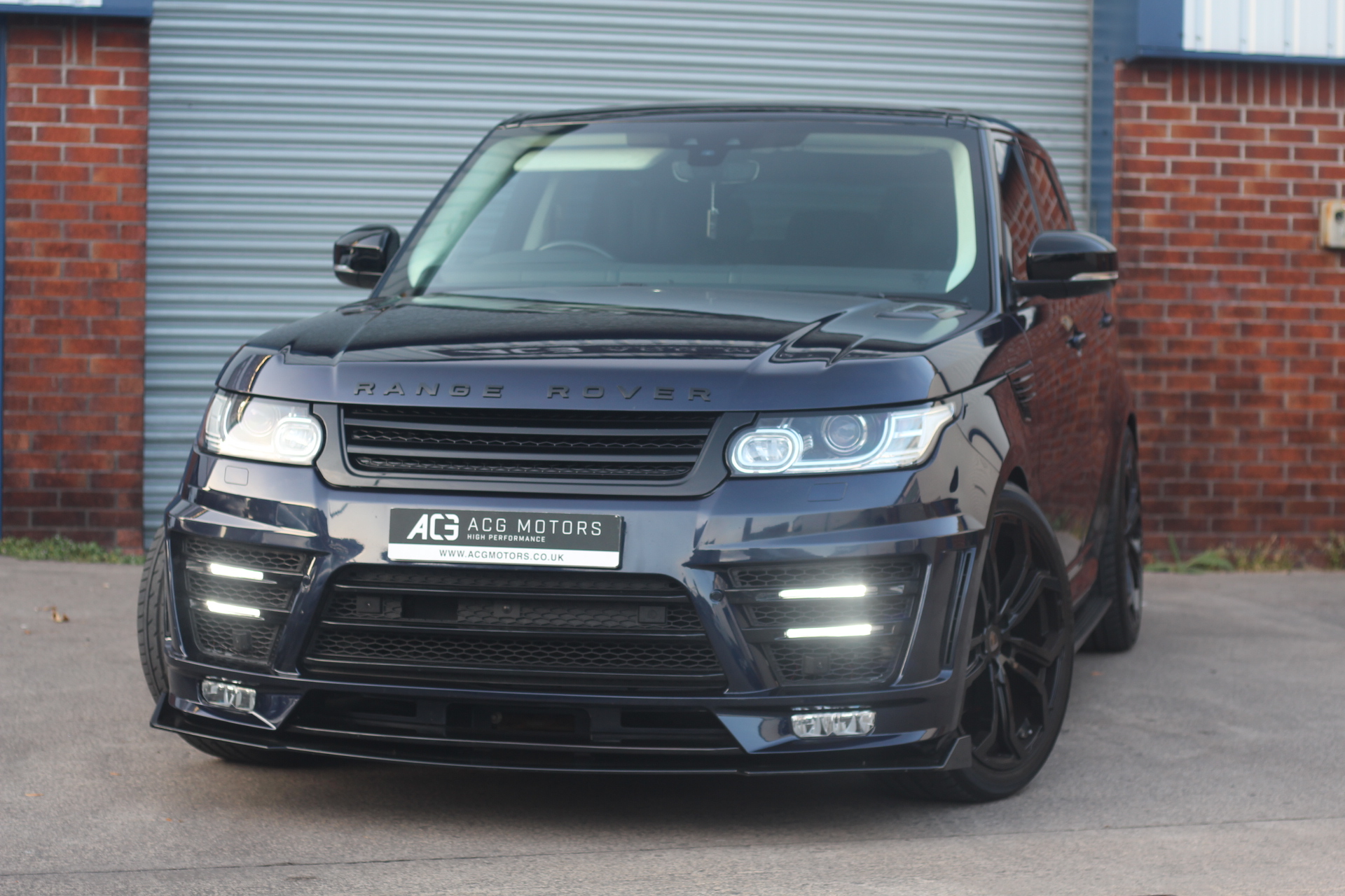 2017 (17) Land Rover Range Rover Sport 3.0 SD V6 Autobiography Dynamic Auto 4WD Euro 6 (s/s) 5dr