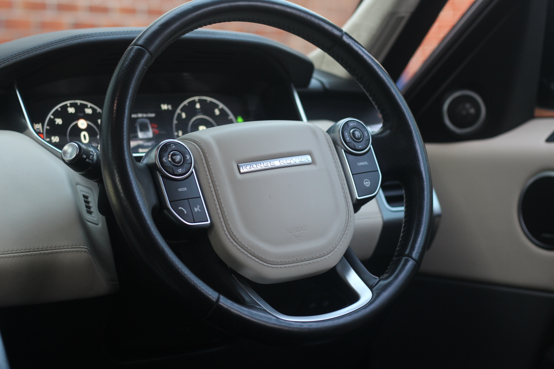2017 (17) Land Rover Range Rover Sport 3.0 SD V6 Autobiography Dynamic Auto 4WD Euro 6 (s/s) 5dr