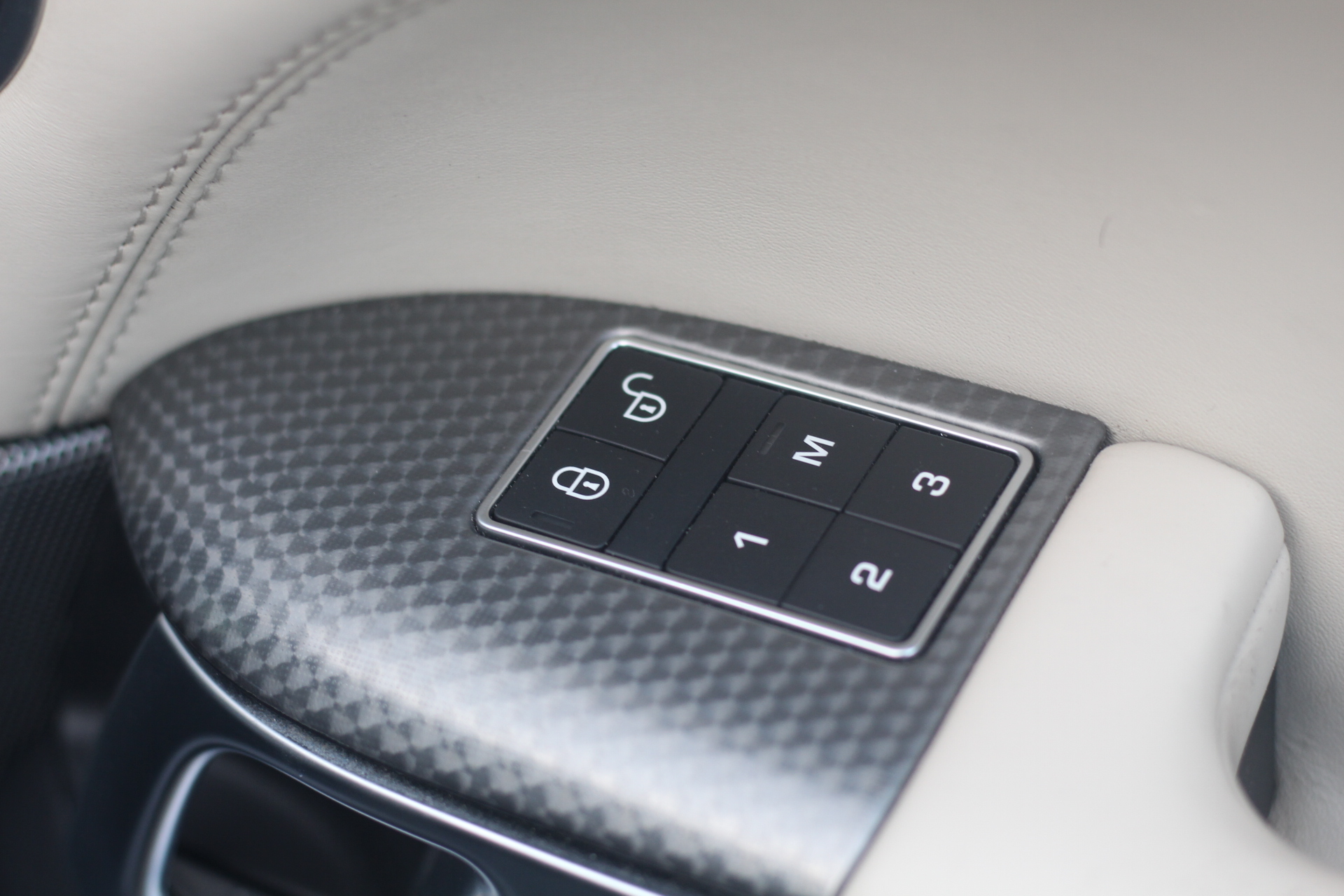 2017 (17) Land Rover Range Rover Sport 3.0 SD V6 Autobiography Dynamic Auto 4WD Euro 6 (s/s) 5dr