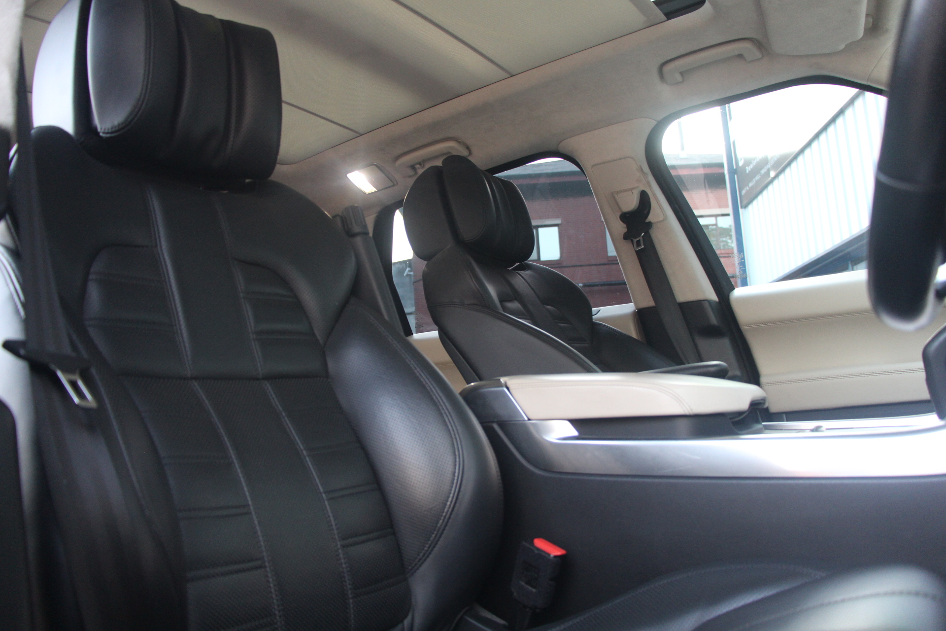 2017 (17) Land Rover Range Rover Sport 3.0 SD V6 Autobiography Dynamic Auto 4WD Euro 6 (s/s) 5dr