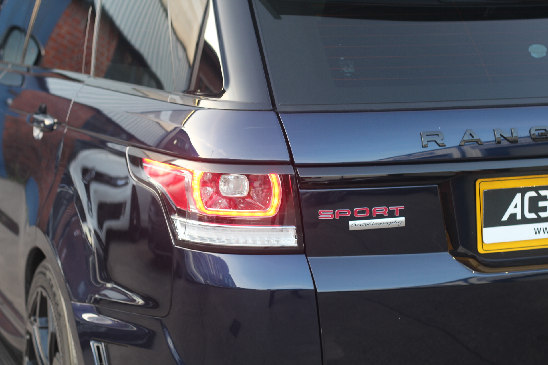 2017 (17) Land Rover Range Rover Sport 3.0 SD V6 Autobiography Dynamic Auto 4WD Euro 6 (s/s) 5dr